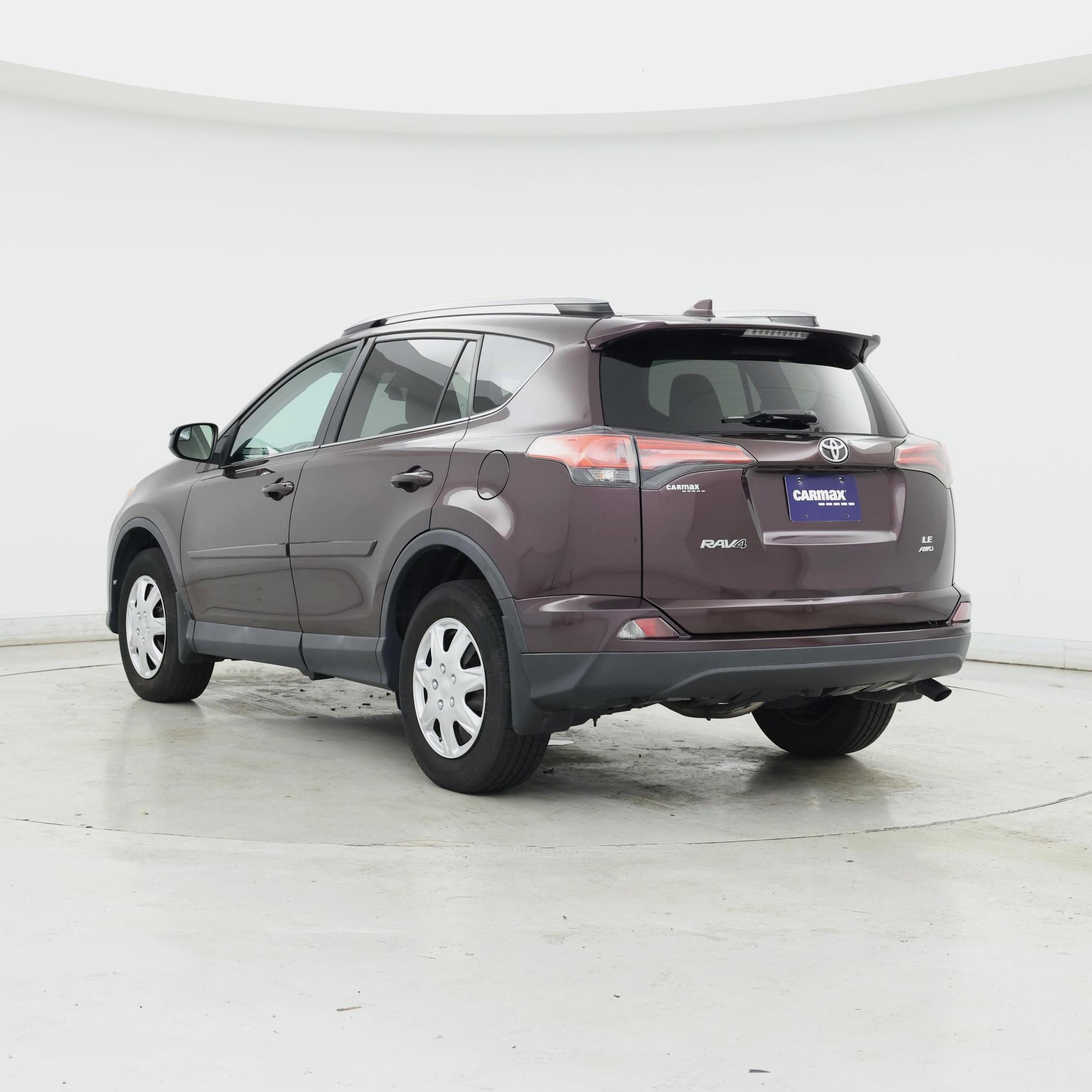 Thumbnail: 2017 Toyota RAV4 - 2