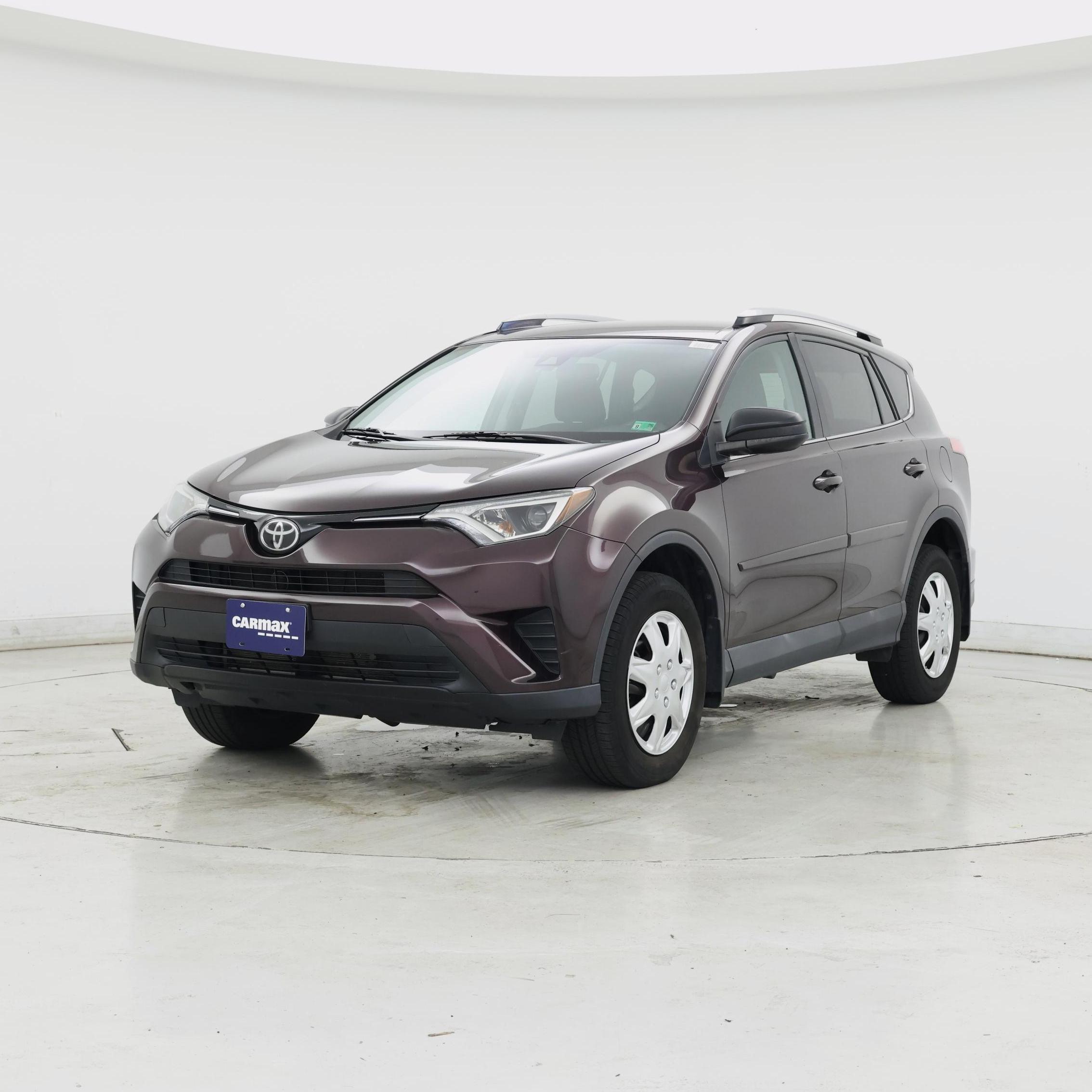 Thumbnail: 2017 Toyota RAV4 - 4