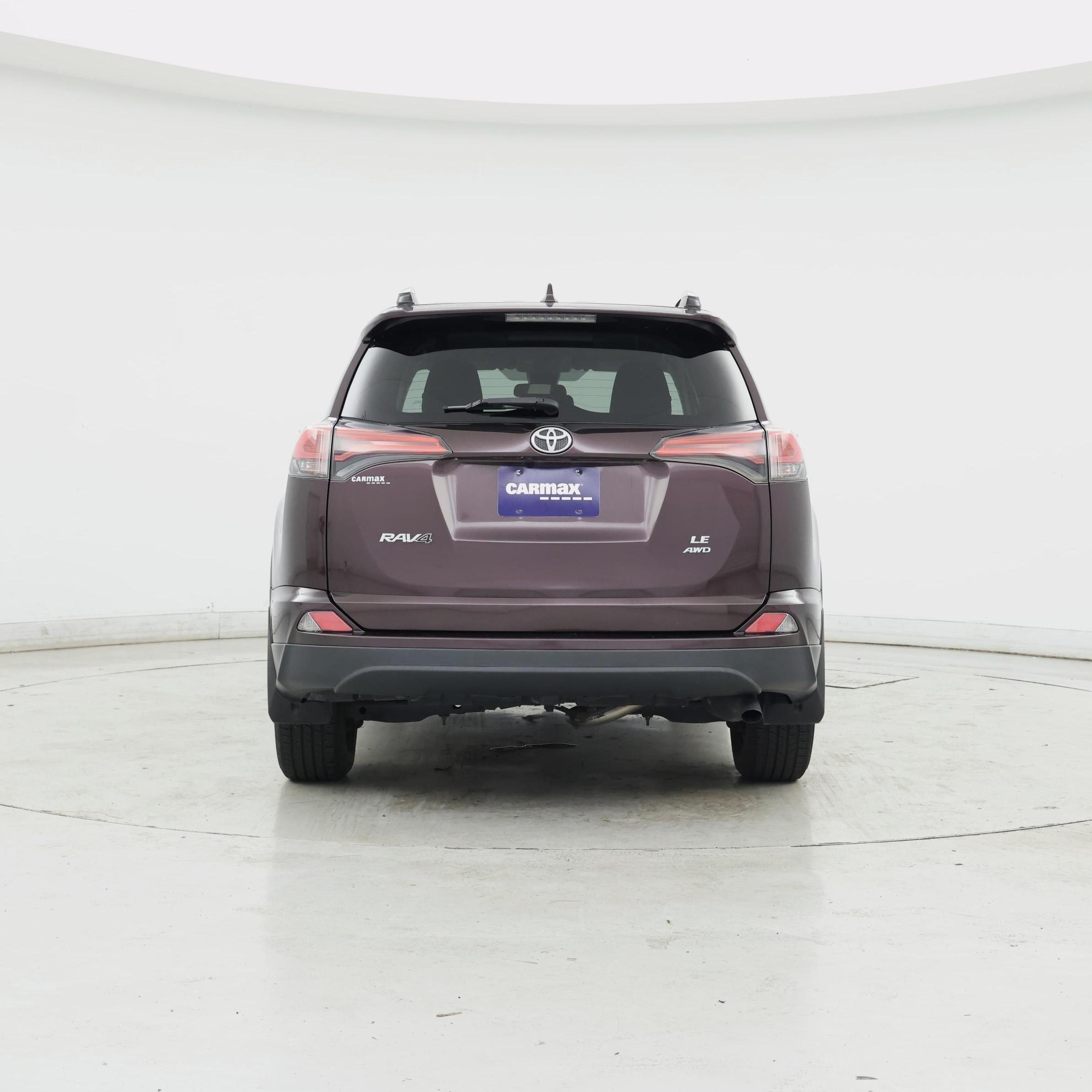 Thumbnail: 2017 Toyota RAV4 - 6