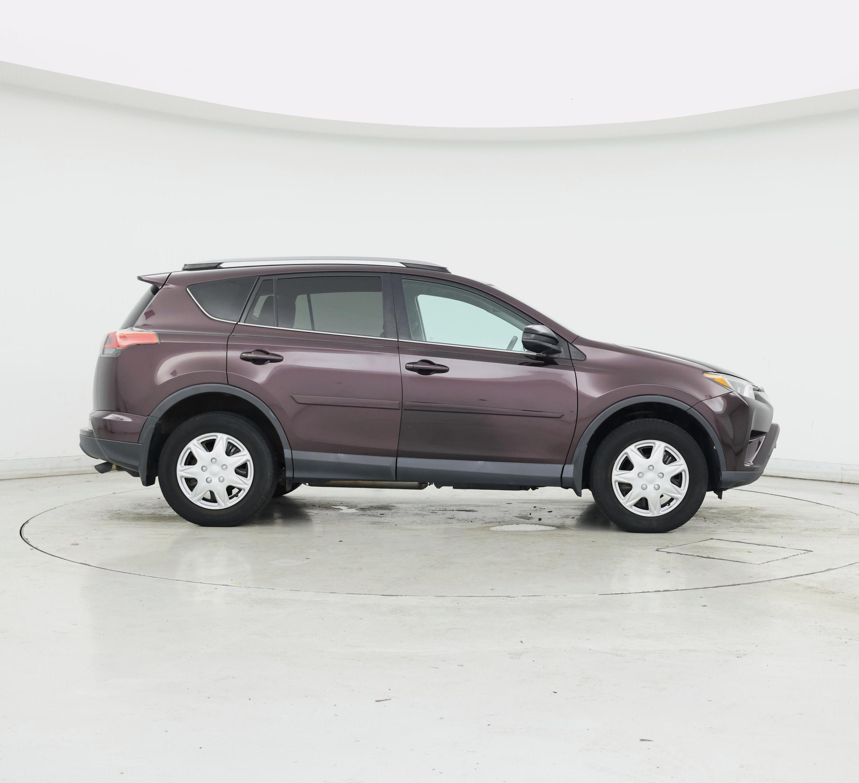 Thumbnail: 2017 Toyota RAV4 - 7