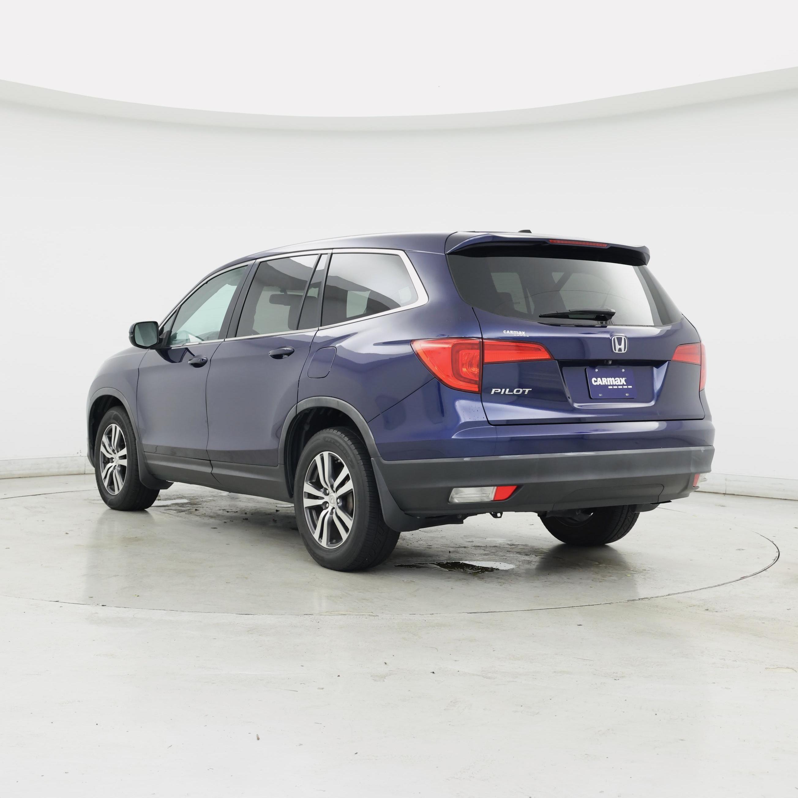 Thumbnail: 2016 Honda Pilot - 2