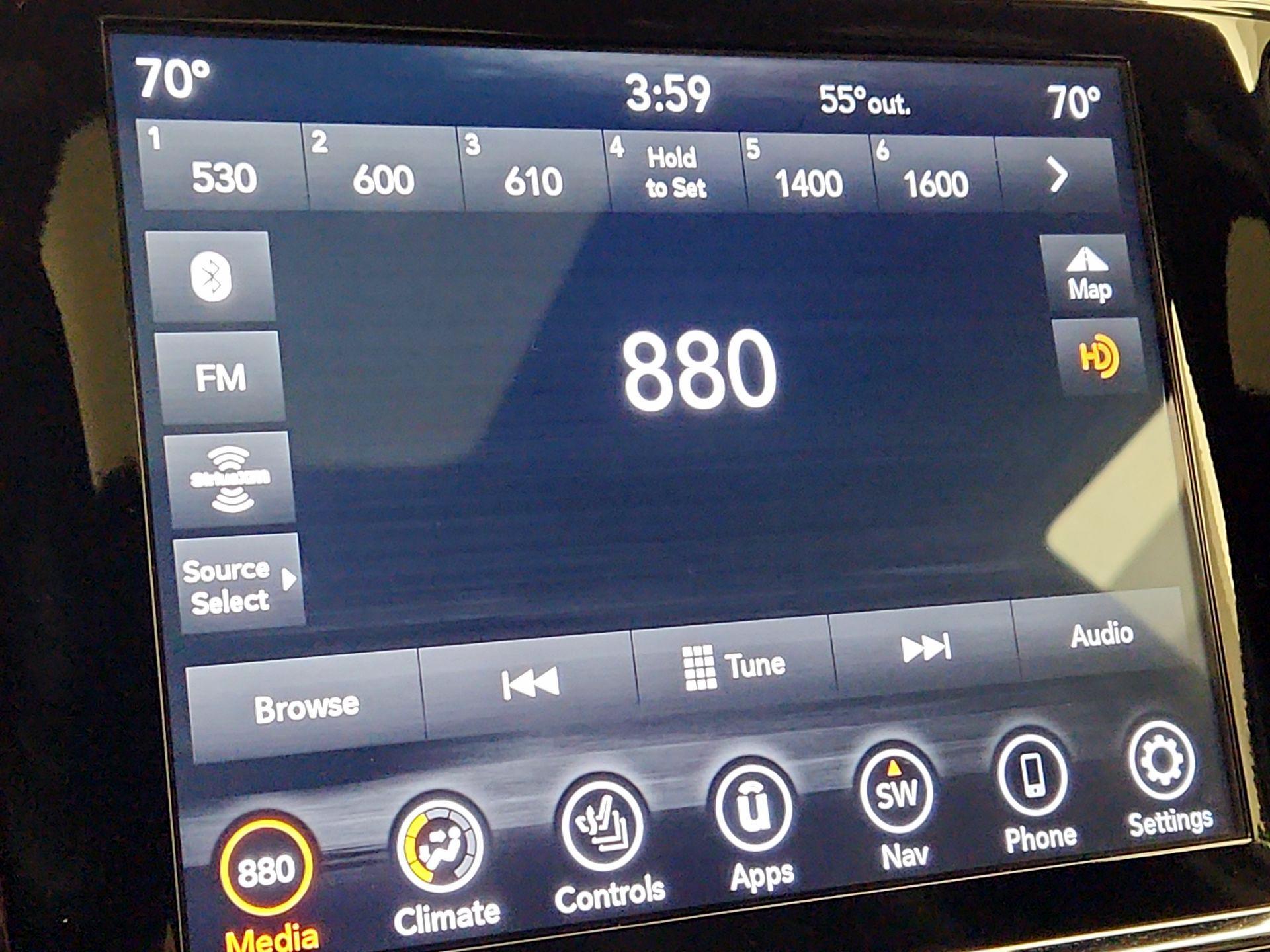 Thumbnail: 2021 Jeep Grand Cherokee - 16