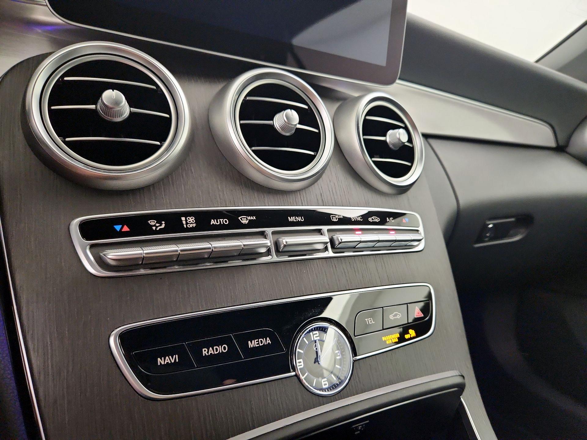 Thumbnail: 2021 Mercedes-Benz C-Class - 17