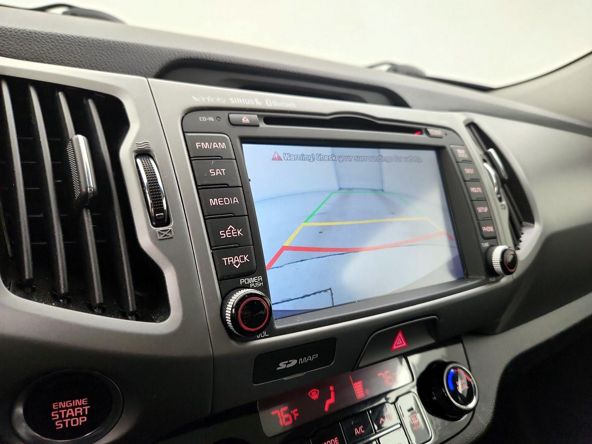 Thumbnail: 2015 Kia Sportage - 15