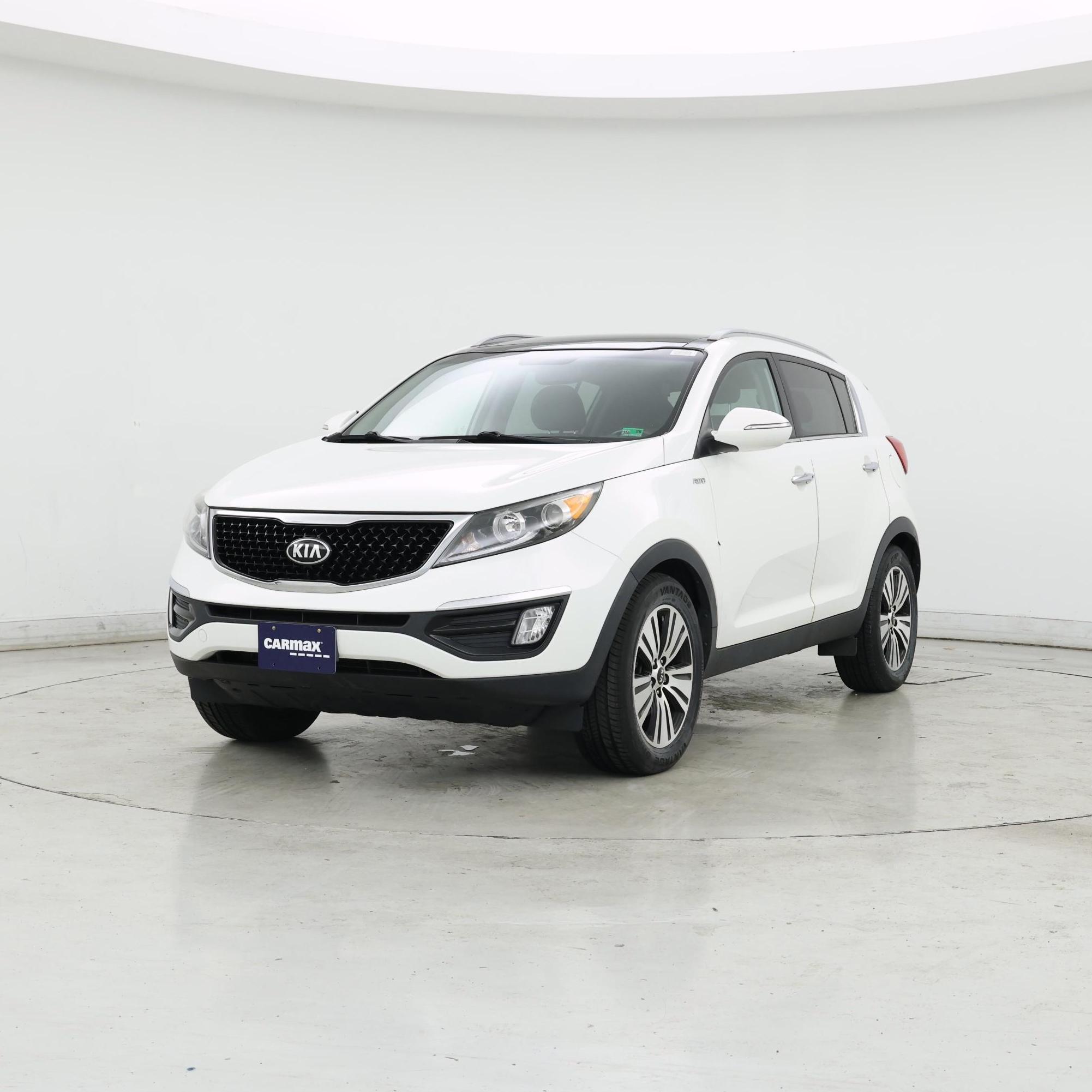 Thumbnail: 2015 Kia Sportage - 4