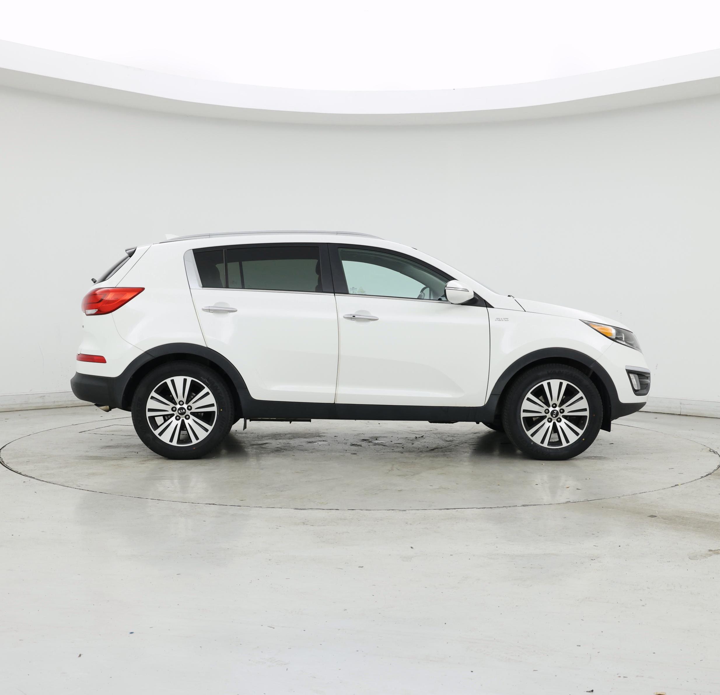 Thumbnail: 2015 Kia Sportage - 7