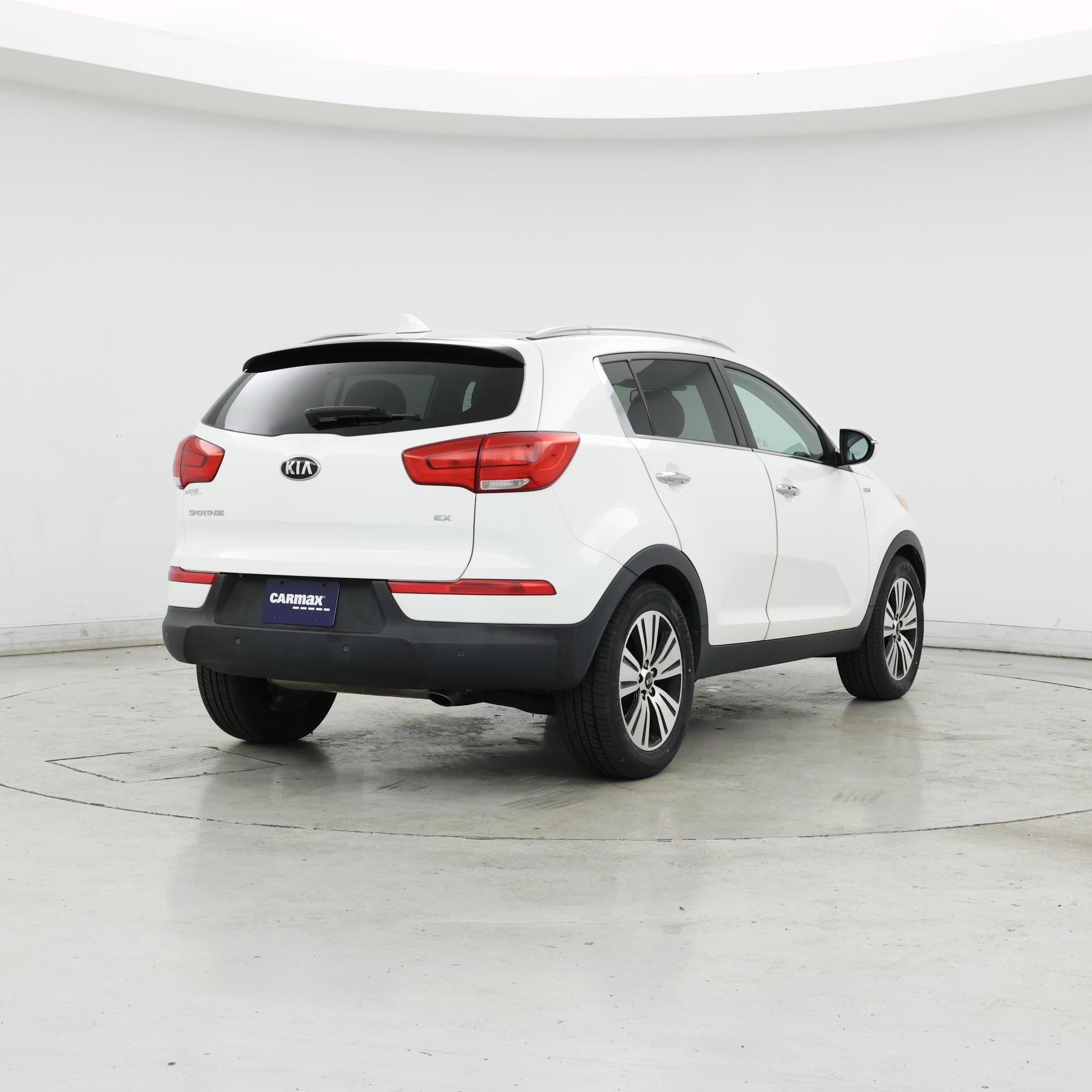 Thumbnail: 2015 Kia Sportage - 8