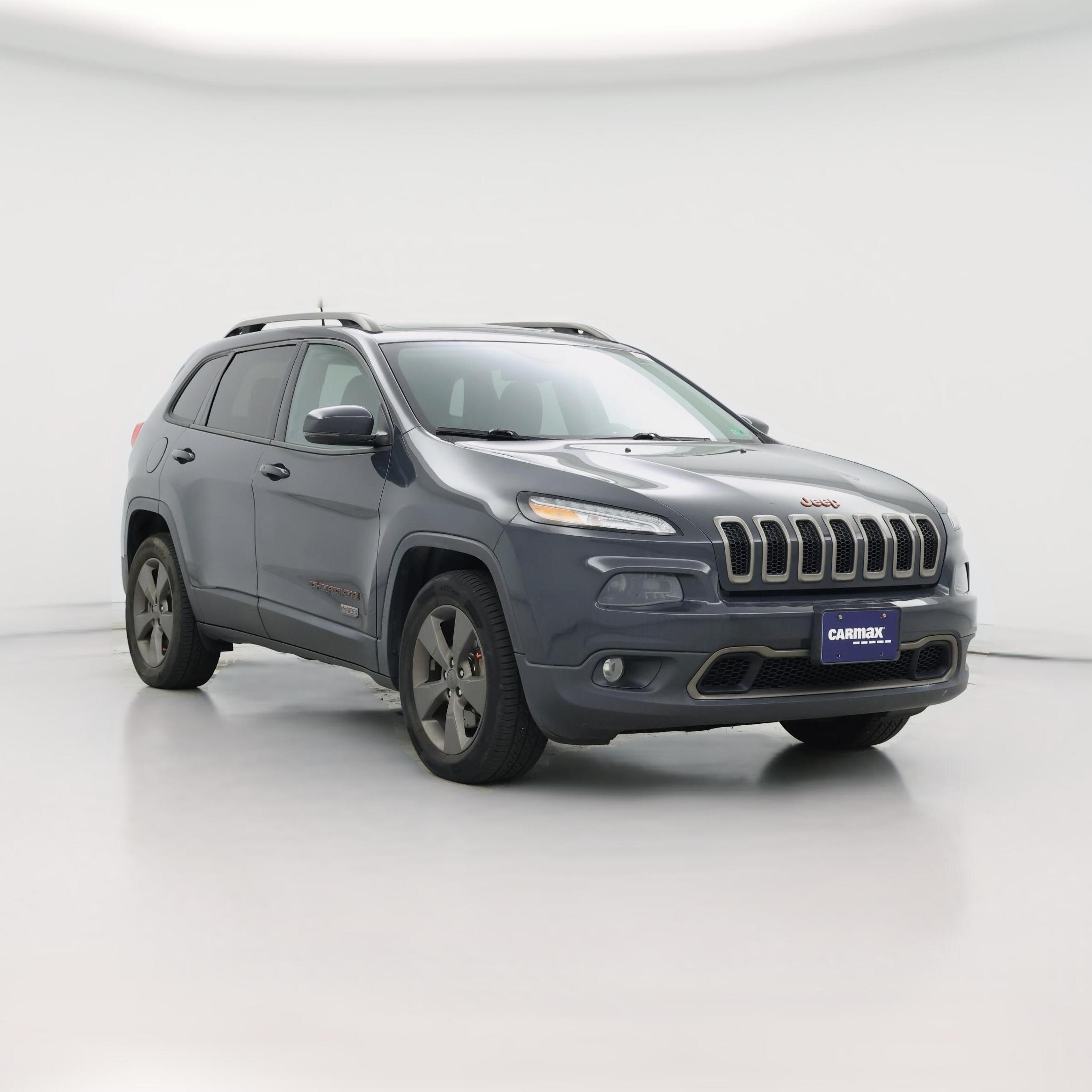 Thumbnail: 2017 Jeep Cherokee - 1