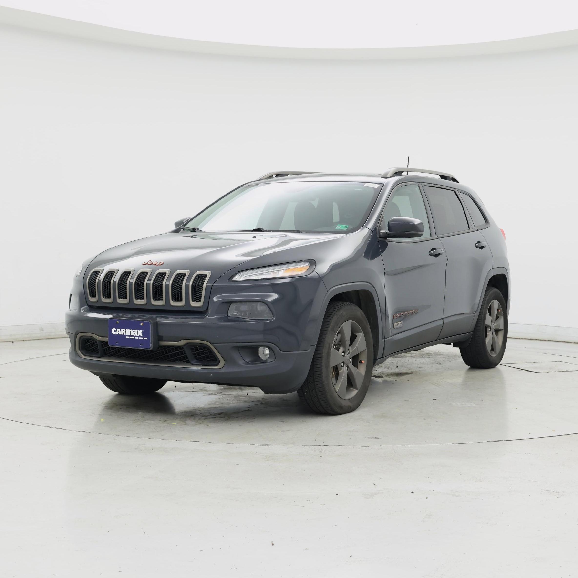 Thumbnail: 2017 Jeep Cherokee - 4