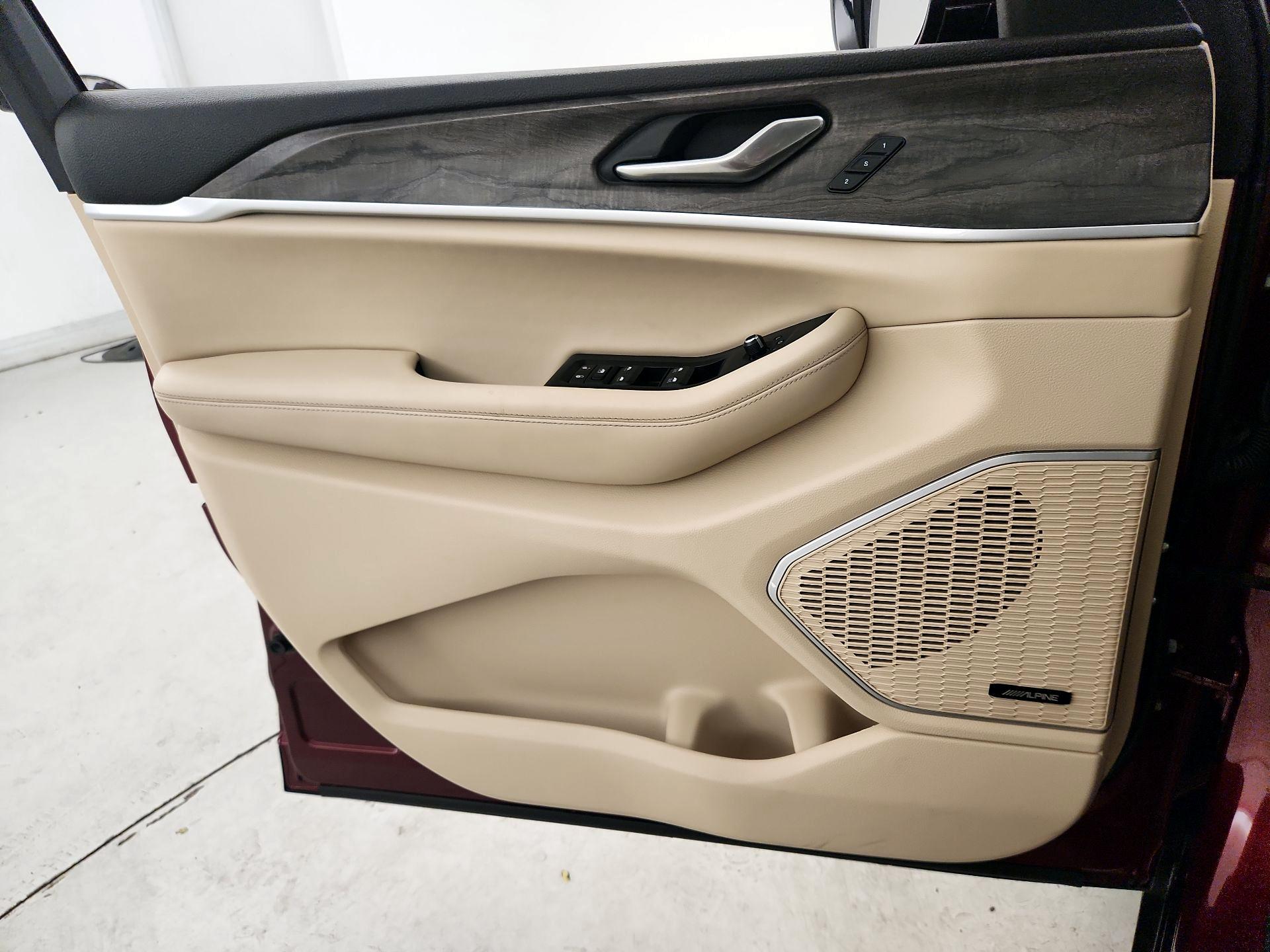 Thumbnail: 2021 Jeep Grand Cherokee L - 12