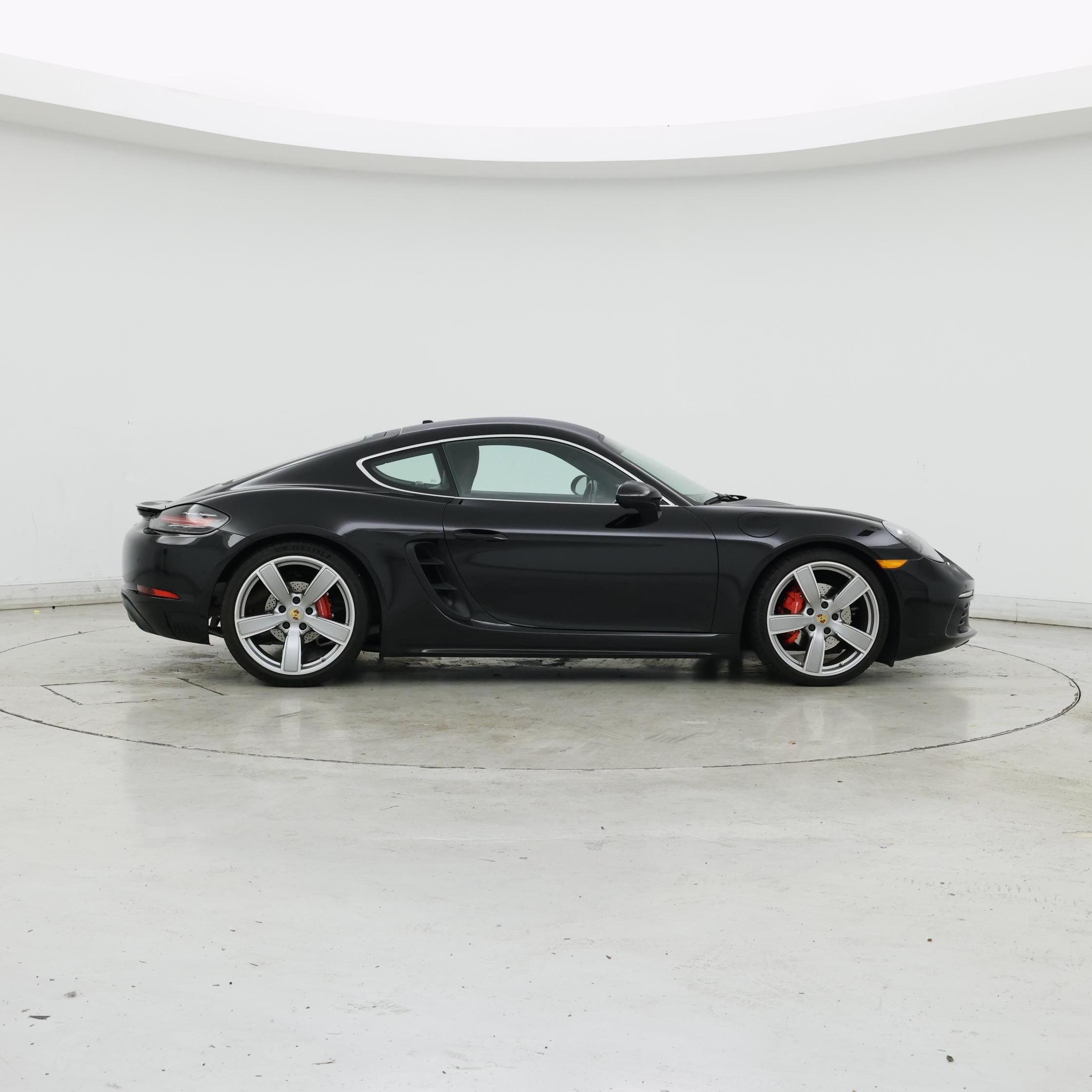 Thumbnail: 2019 Porsche 718 Cayman - 7