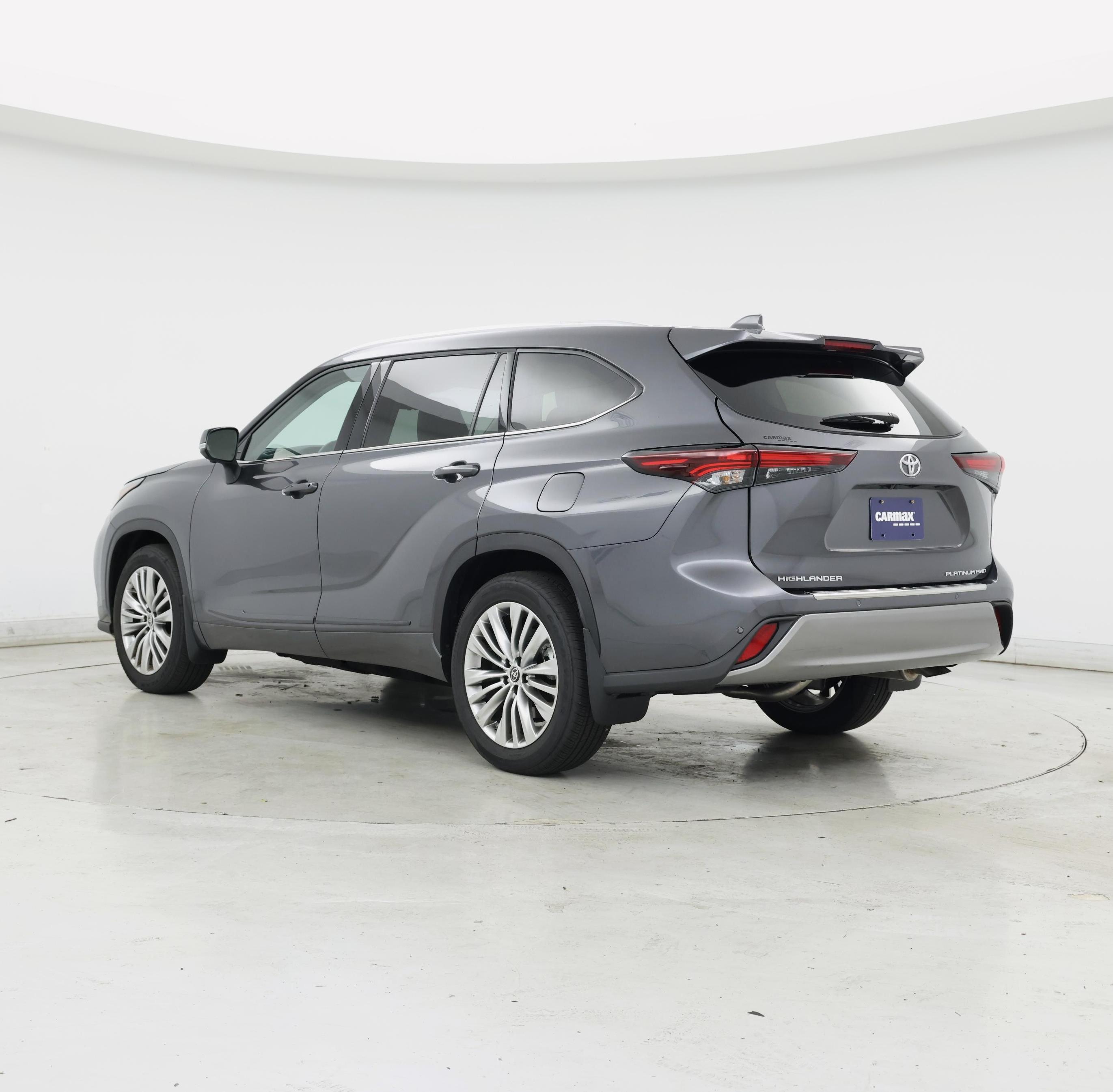 Thumbnail: 2025 Toyota Highlander - 2