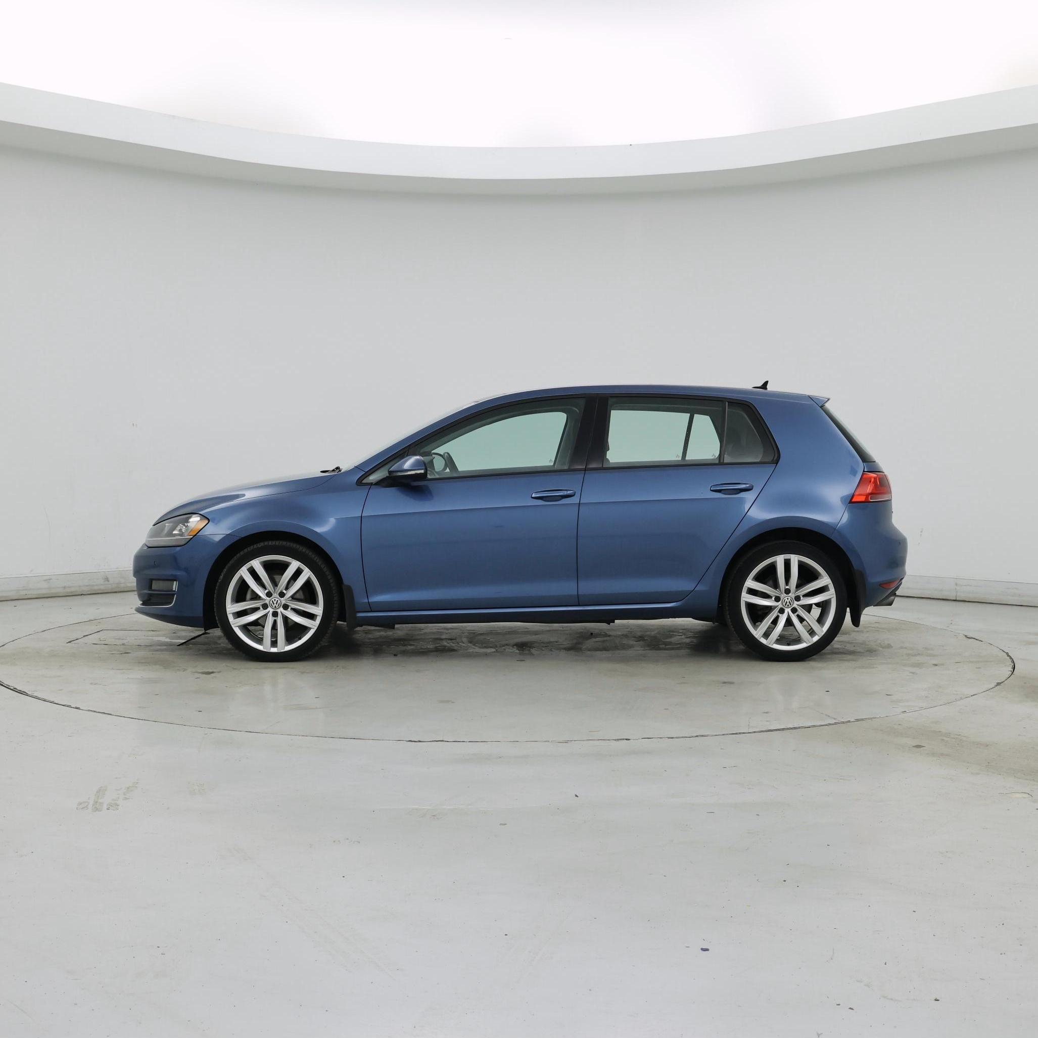 Thumbnail: 2015 Volkswagen Golf - 3