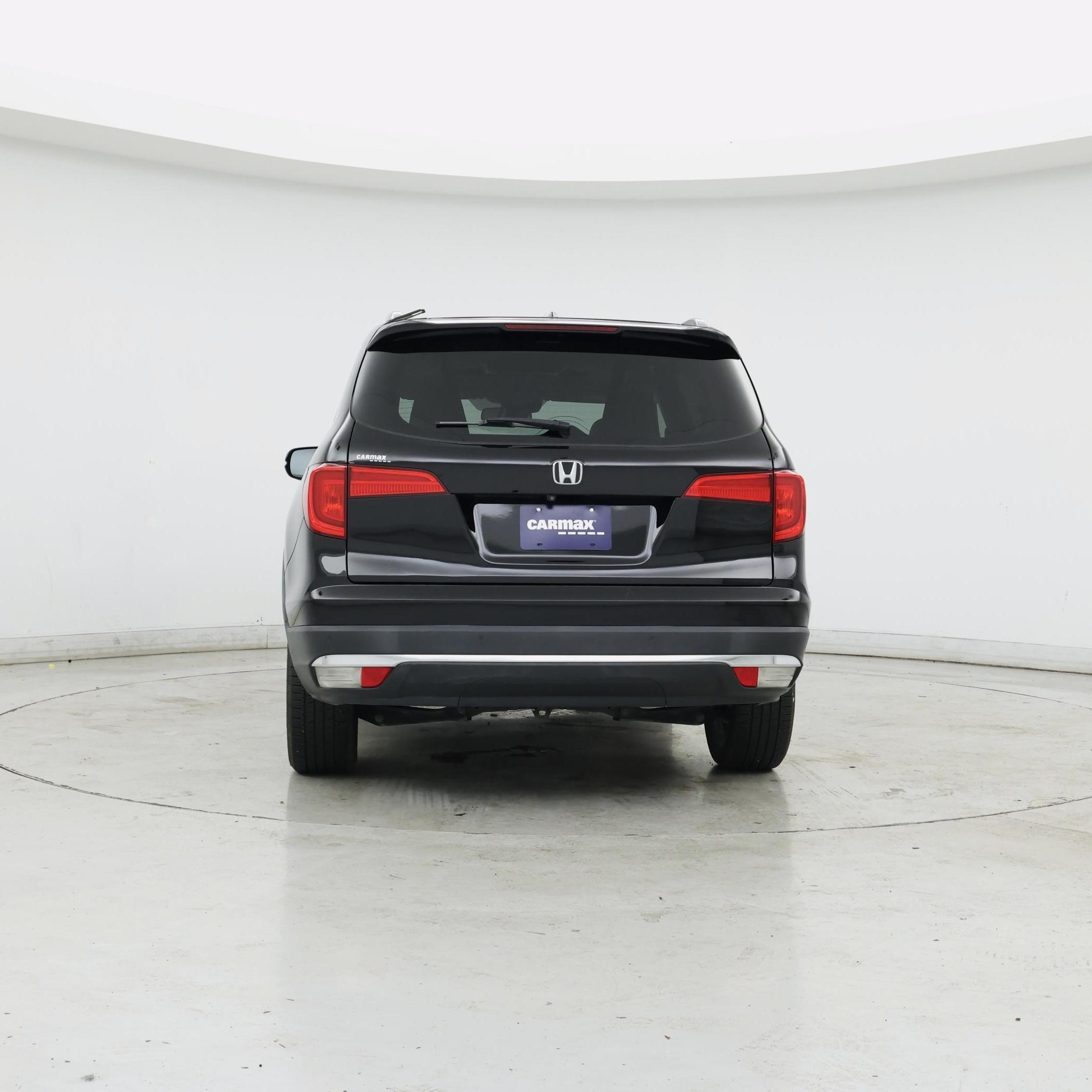 Thumbnail: 2017 Honda Pilot - 6