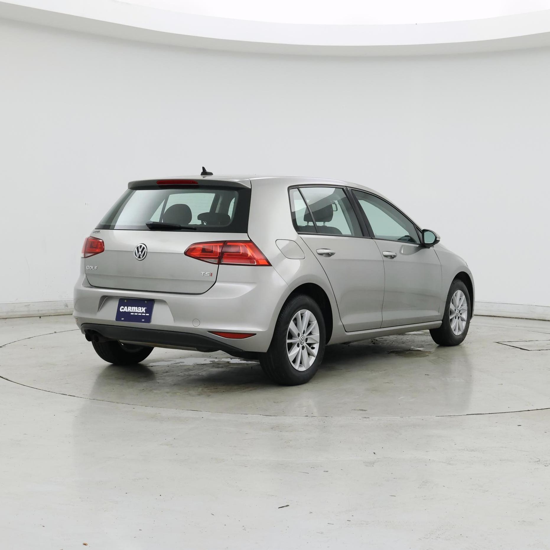 Thumbnail: 2016 Volkswagen Golf - 8