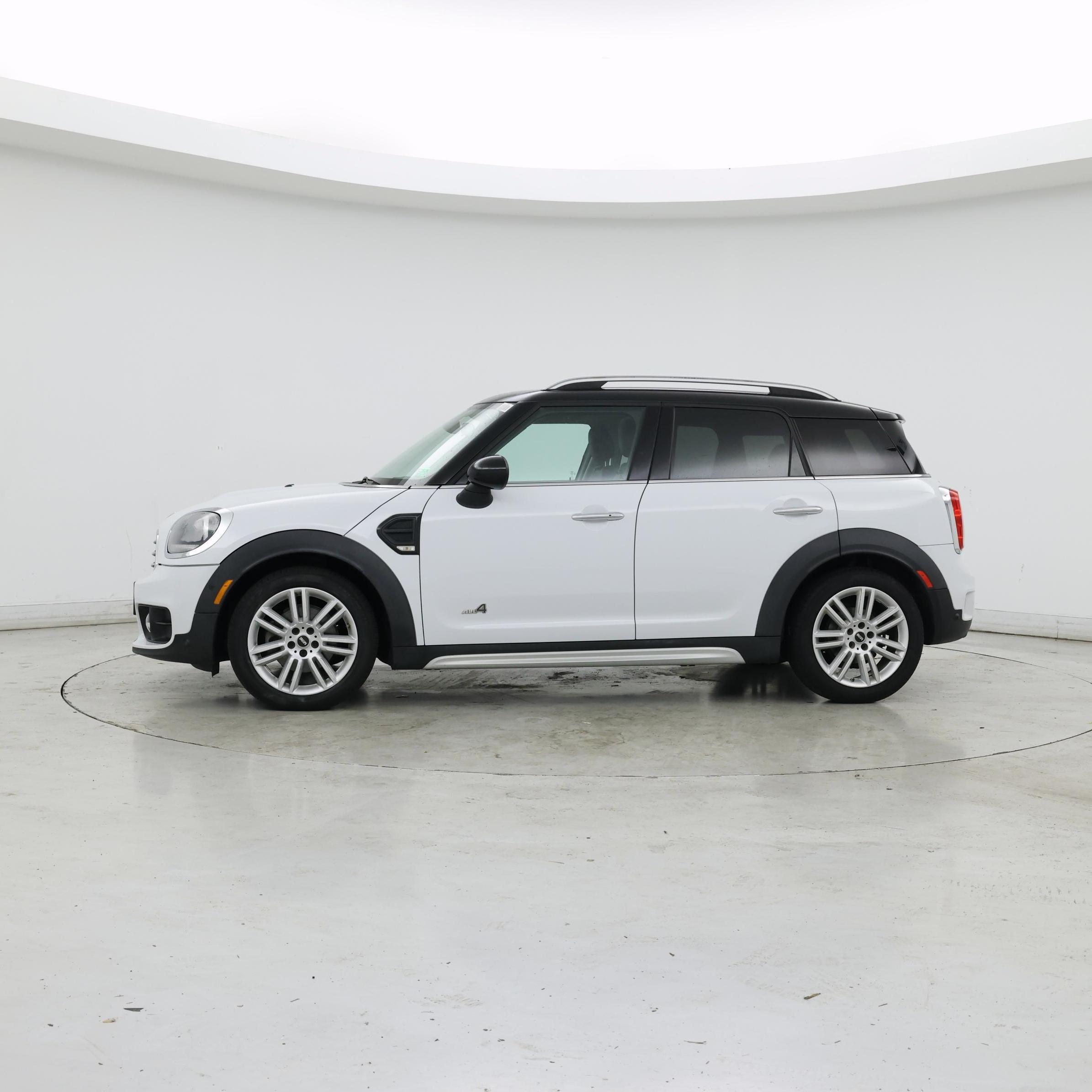 Thumbnail: 2018 MINI Cooper Countryman - 3