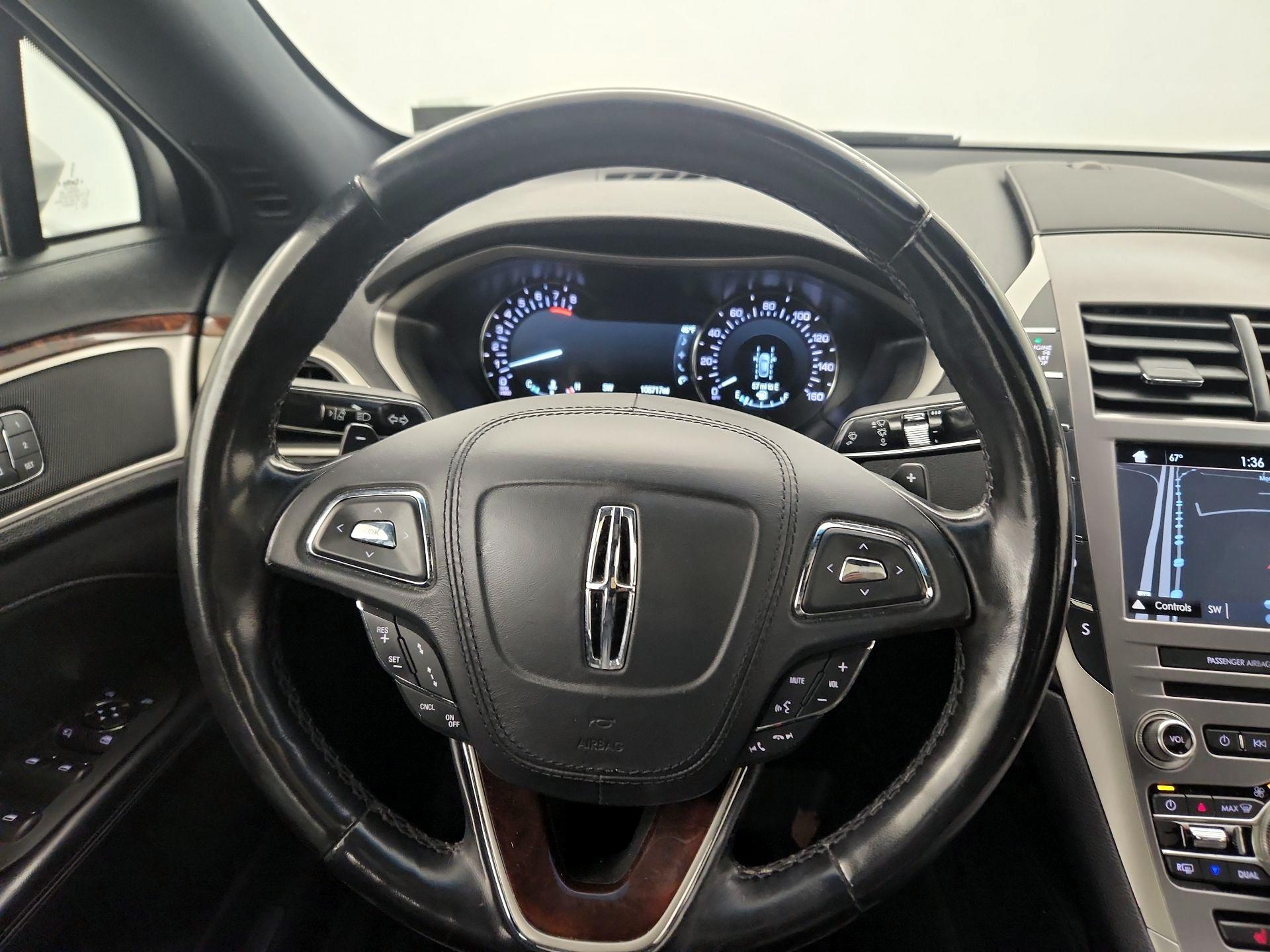 Thumbnail: 2018 Lincoln MKZ - 10