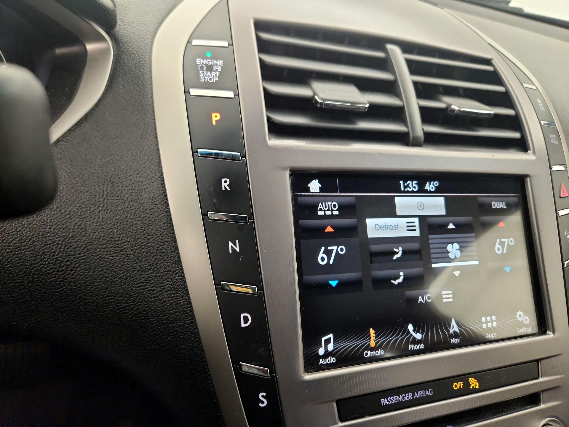 Thumbnail: 2018 Lincoln MKZ - 18