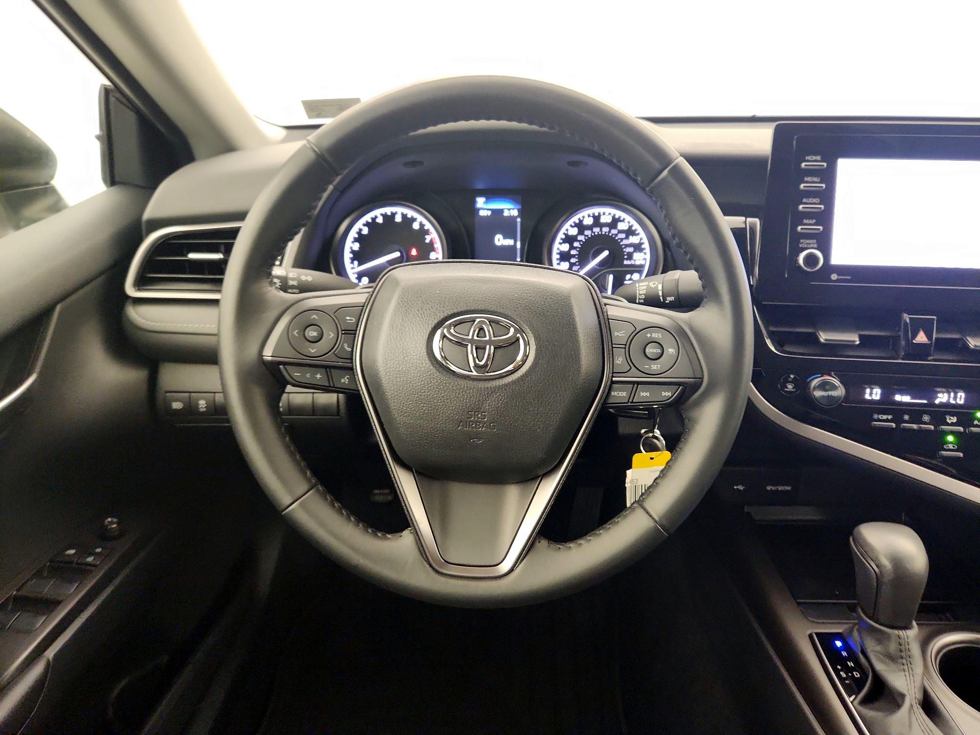 Thumbnail: 2024 Toyota Camry - 10
