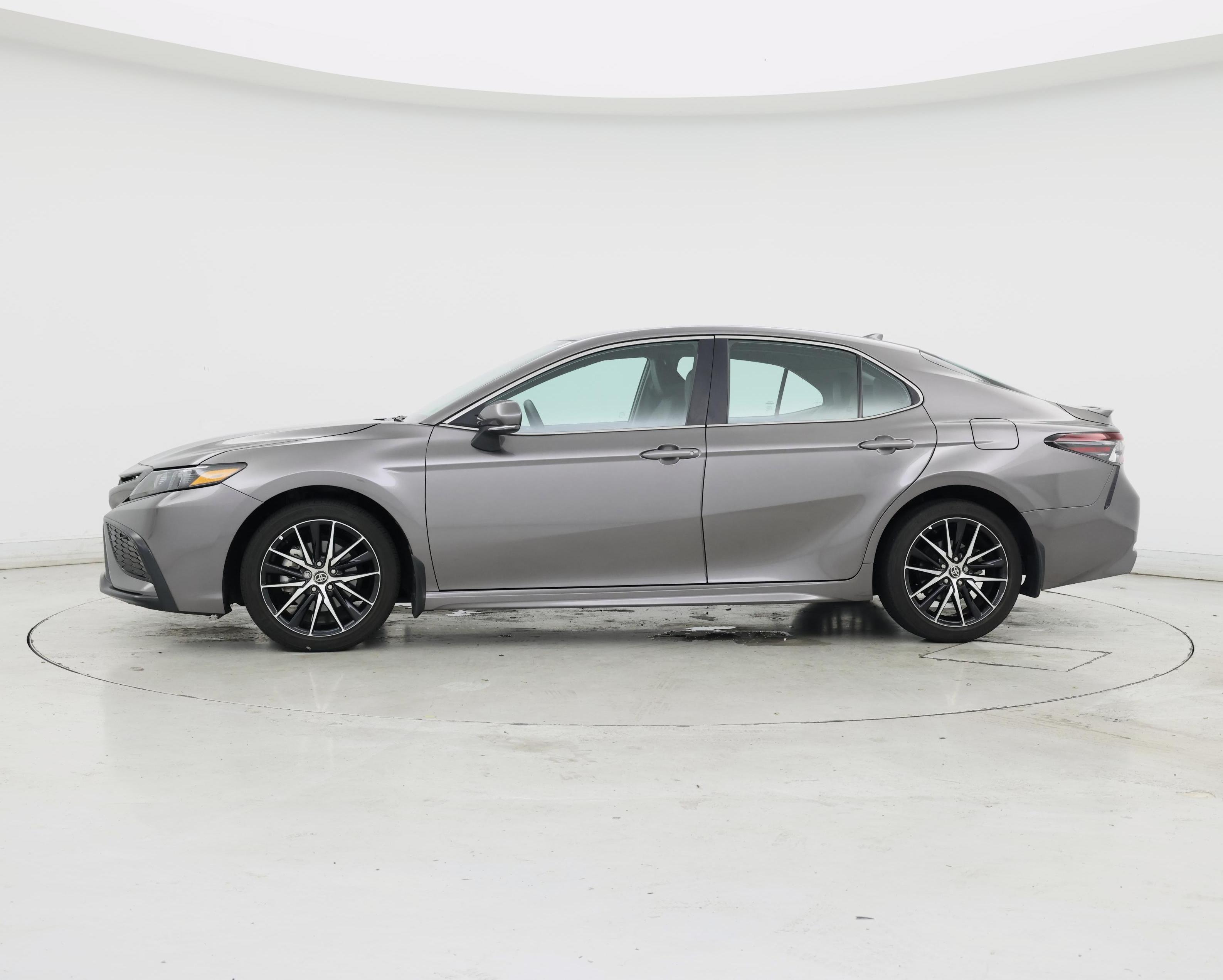 Thumbnail: 2024 Toyota Camry - 3