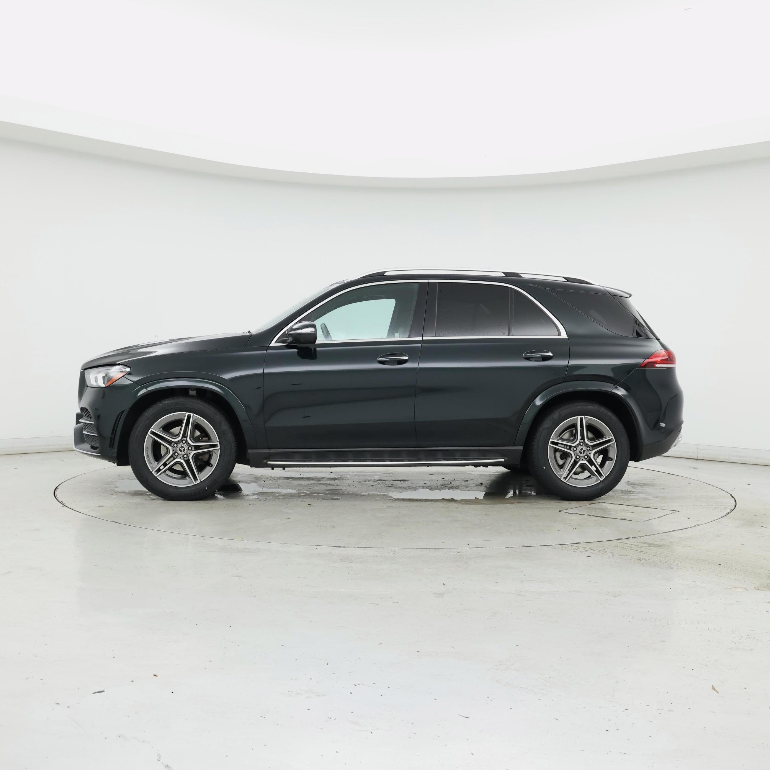 Thumbnail: 2021 Mercedes-Benz GLE - 3