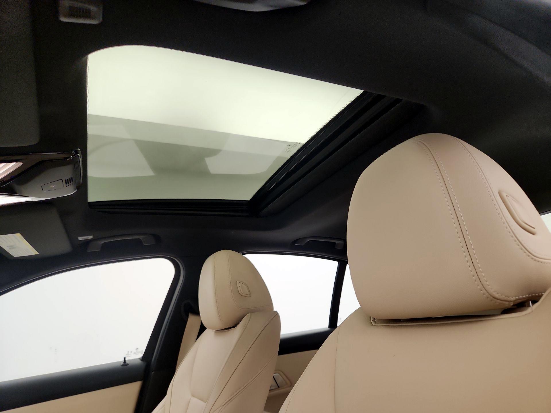 Thumbnail: 2019 BMW 3 Series - 20