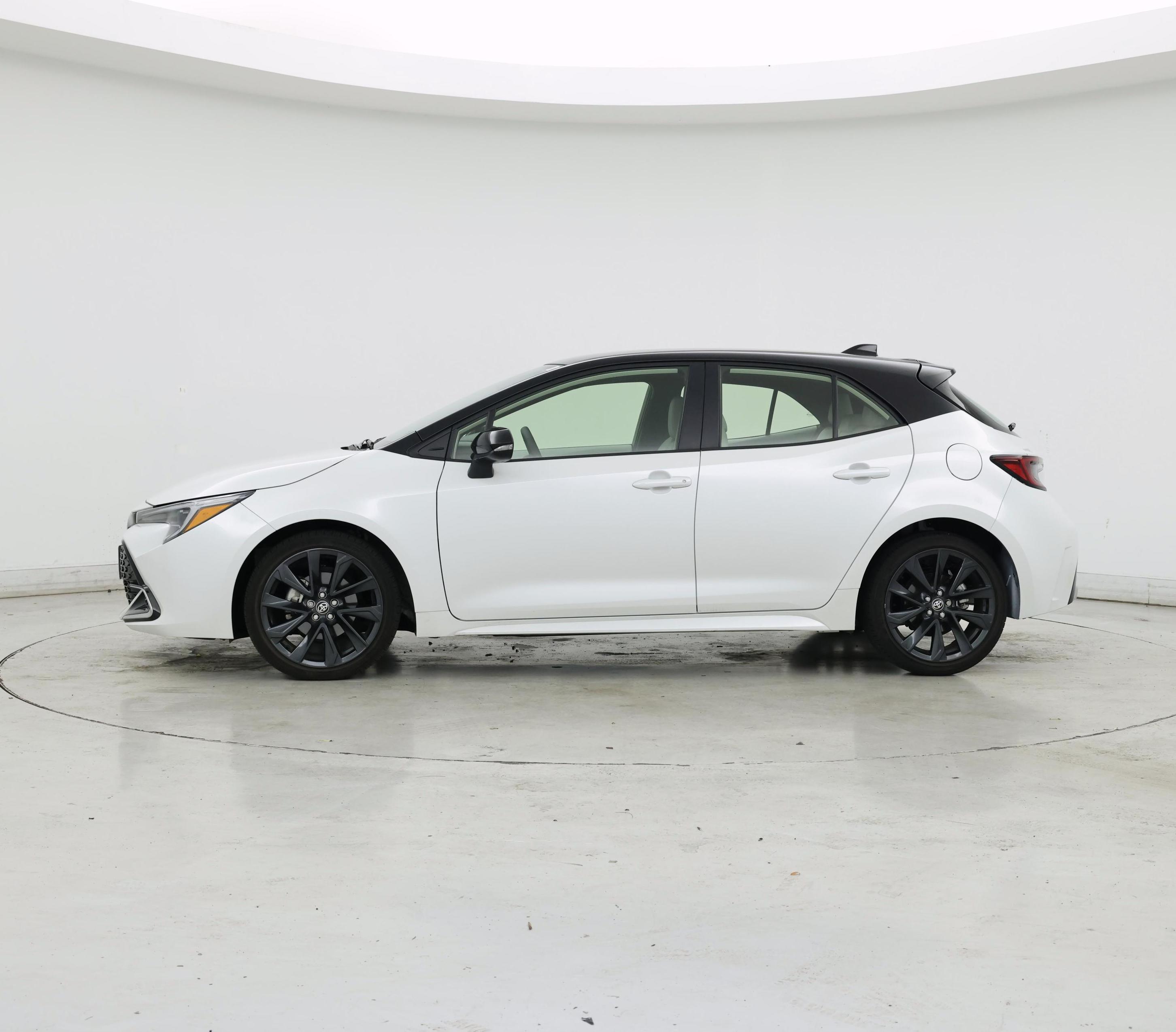 Thumbnail: 2025 Toyota Corolla - 3