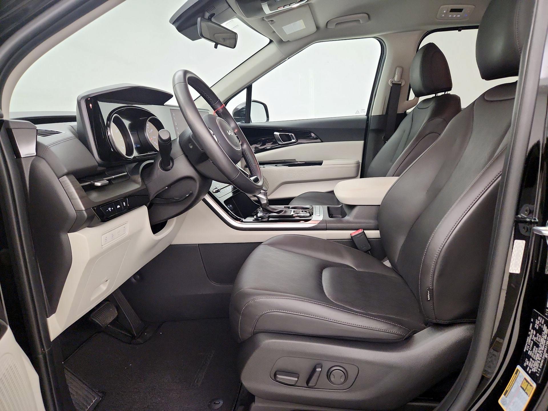Thumbnail: 2024 Kia Carnival - 11