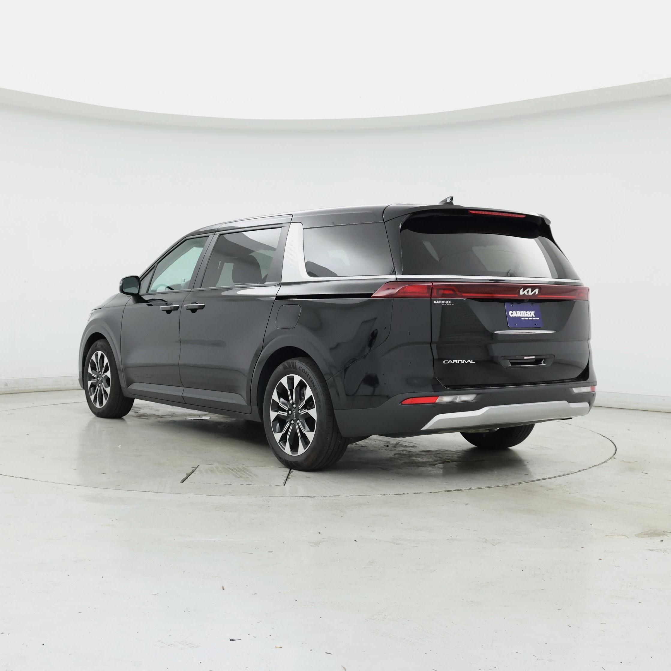 Thumbnail: 2024 Kia Carnival - 2