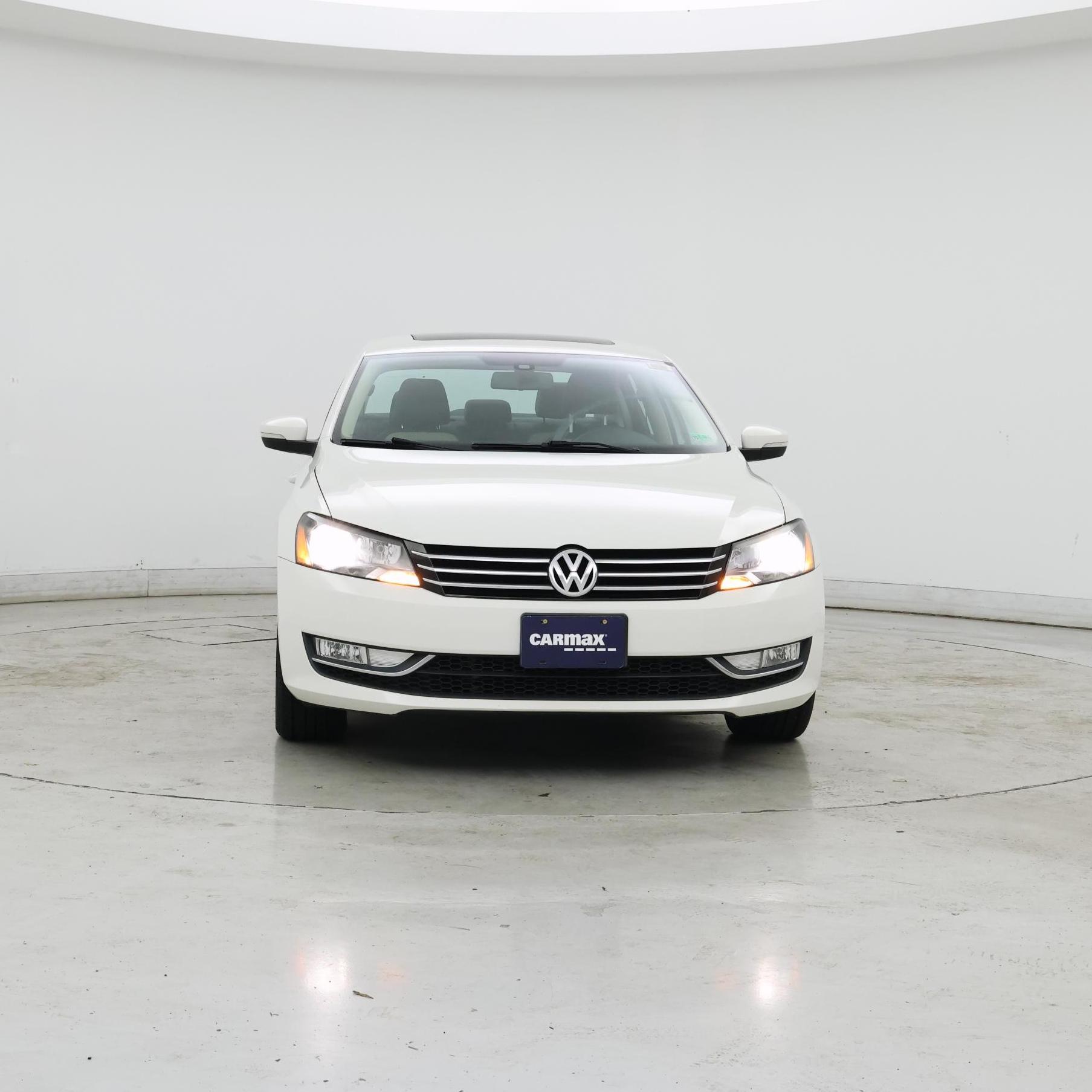 Thumbnail: 2015 Volkswagen Passat - 5