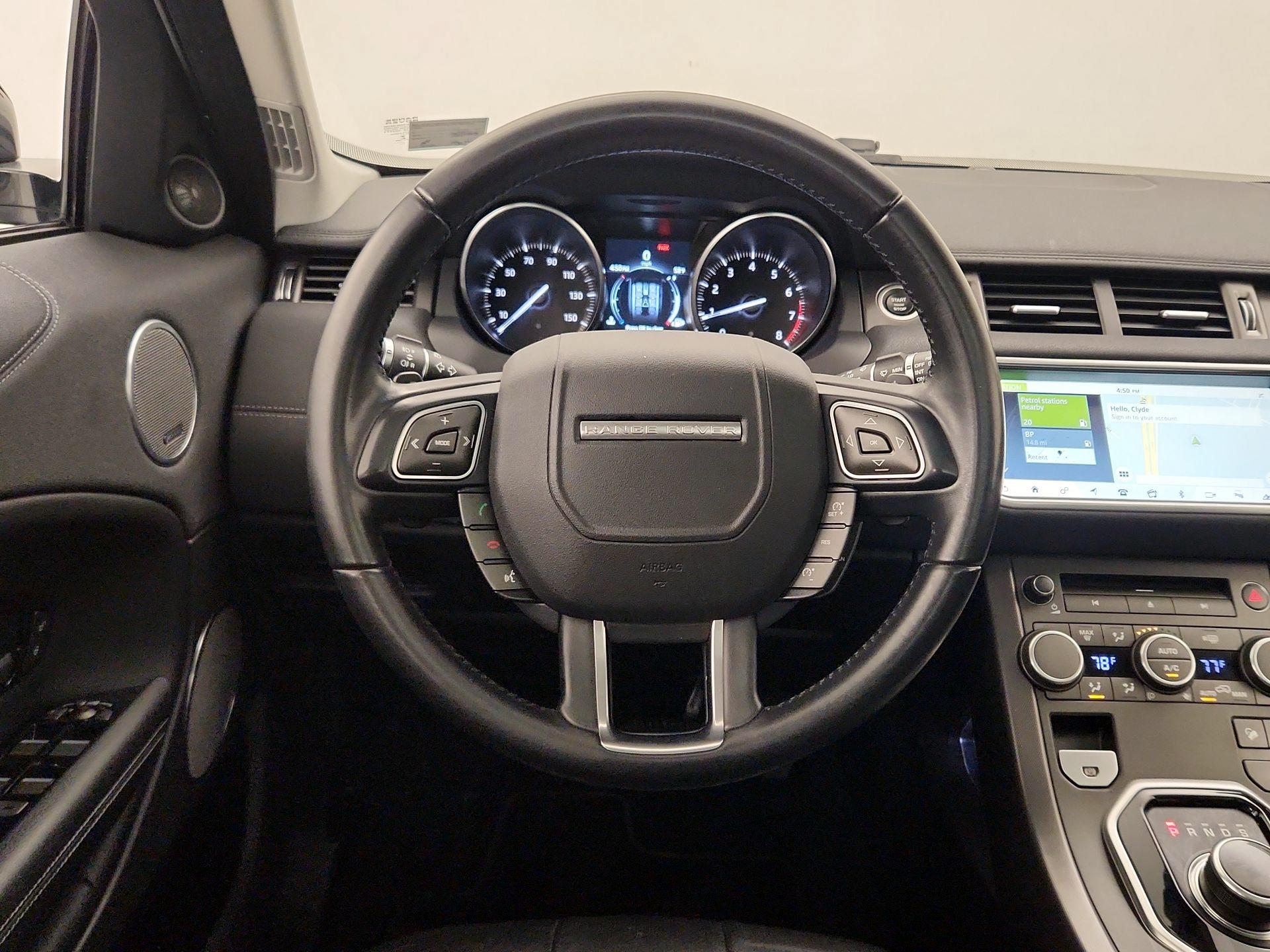 Thumbnail: 2018 Land Rover Range Rover Evoque - 10