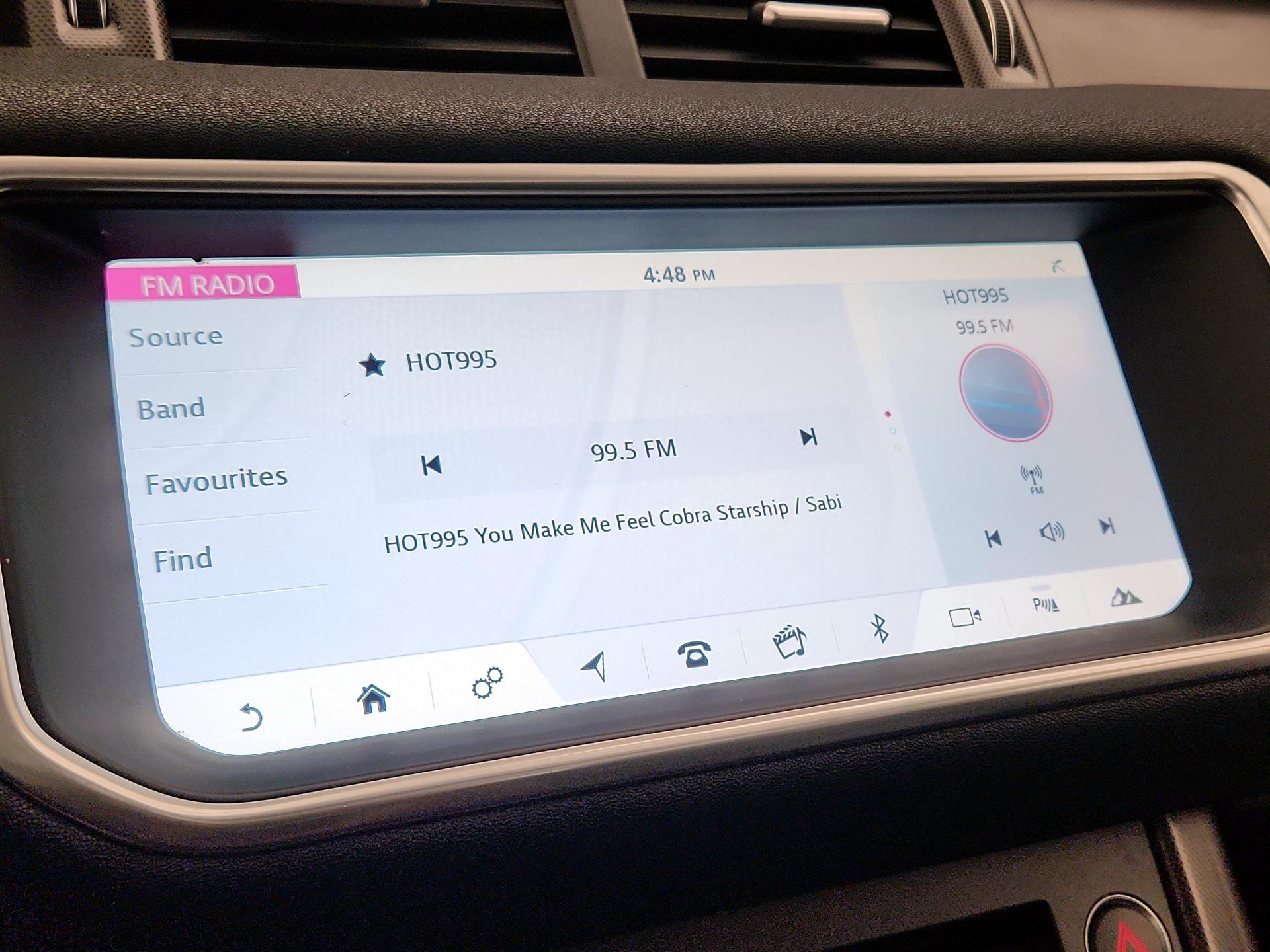 Thumbnail: 2018 Land Rover Range Rover Evoque - 16