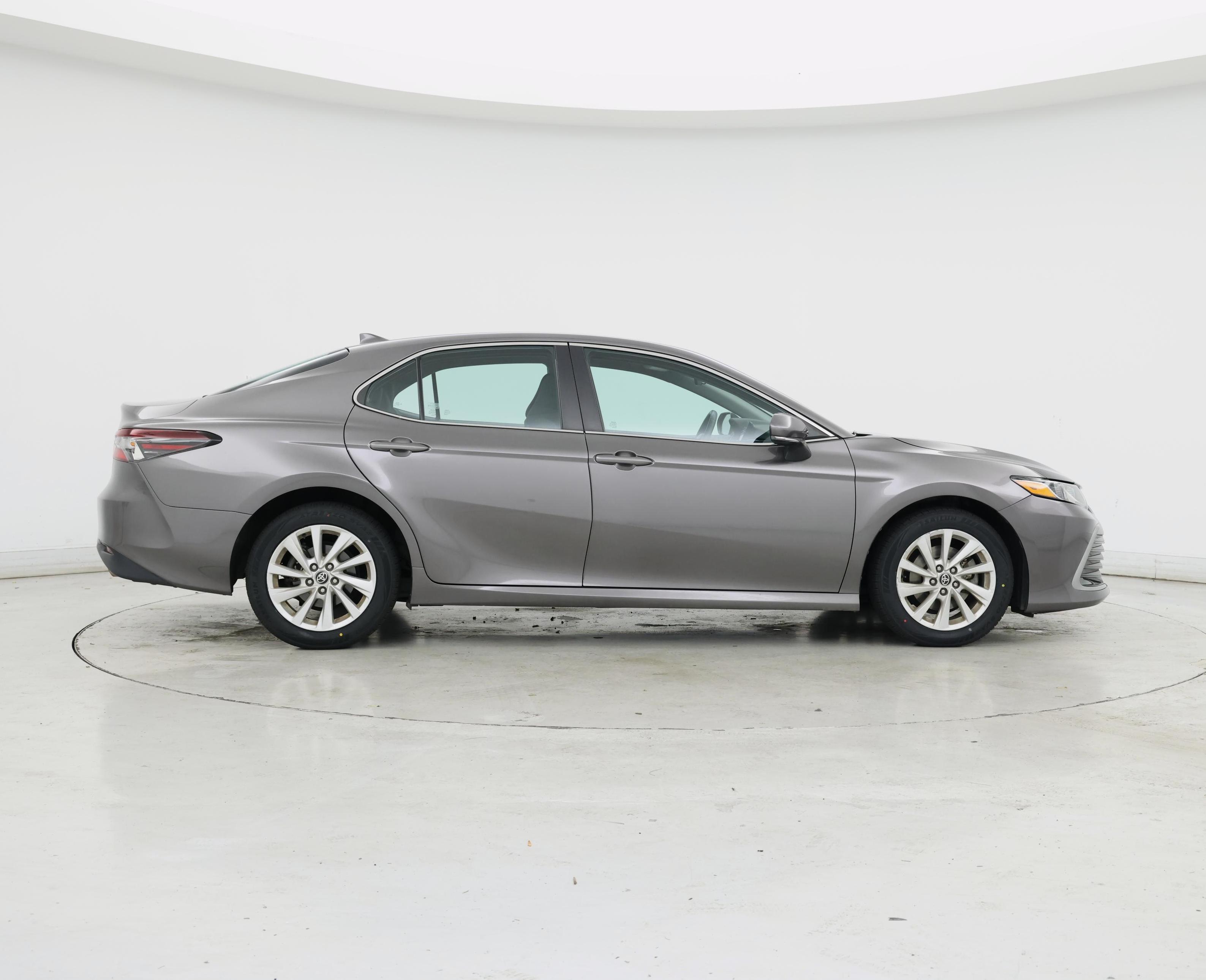 Thumbnail: 2022 Toyota Camry - 7