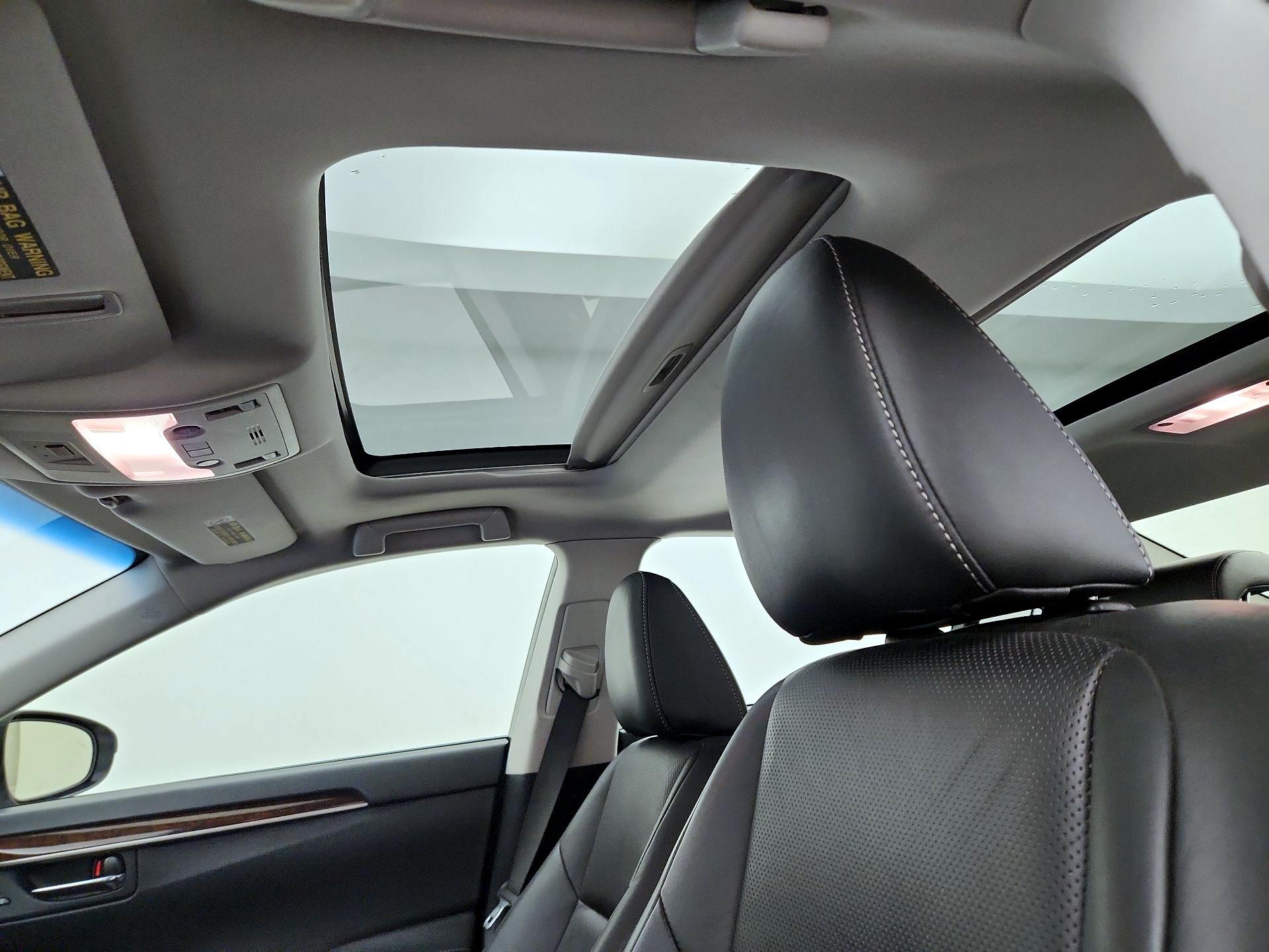 Thumbnail: 2015 Lexus ES - 20