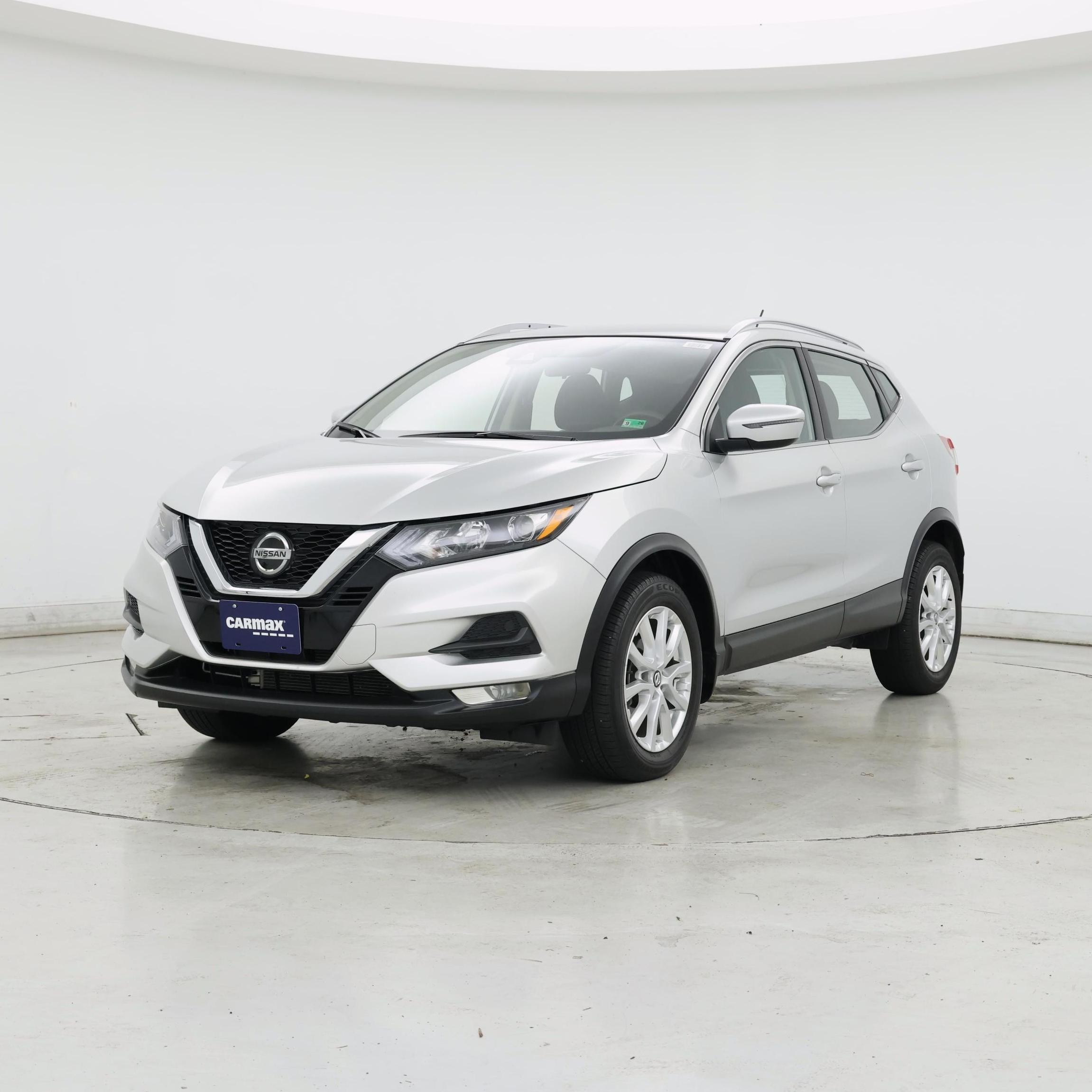 Thumbnail: 2021 Nissan Rogue Sport - 4