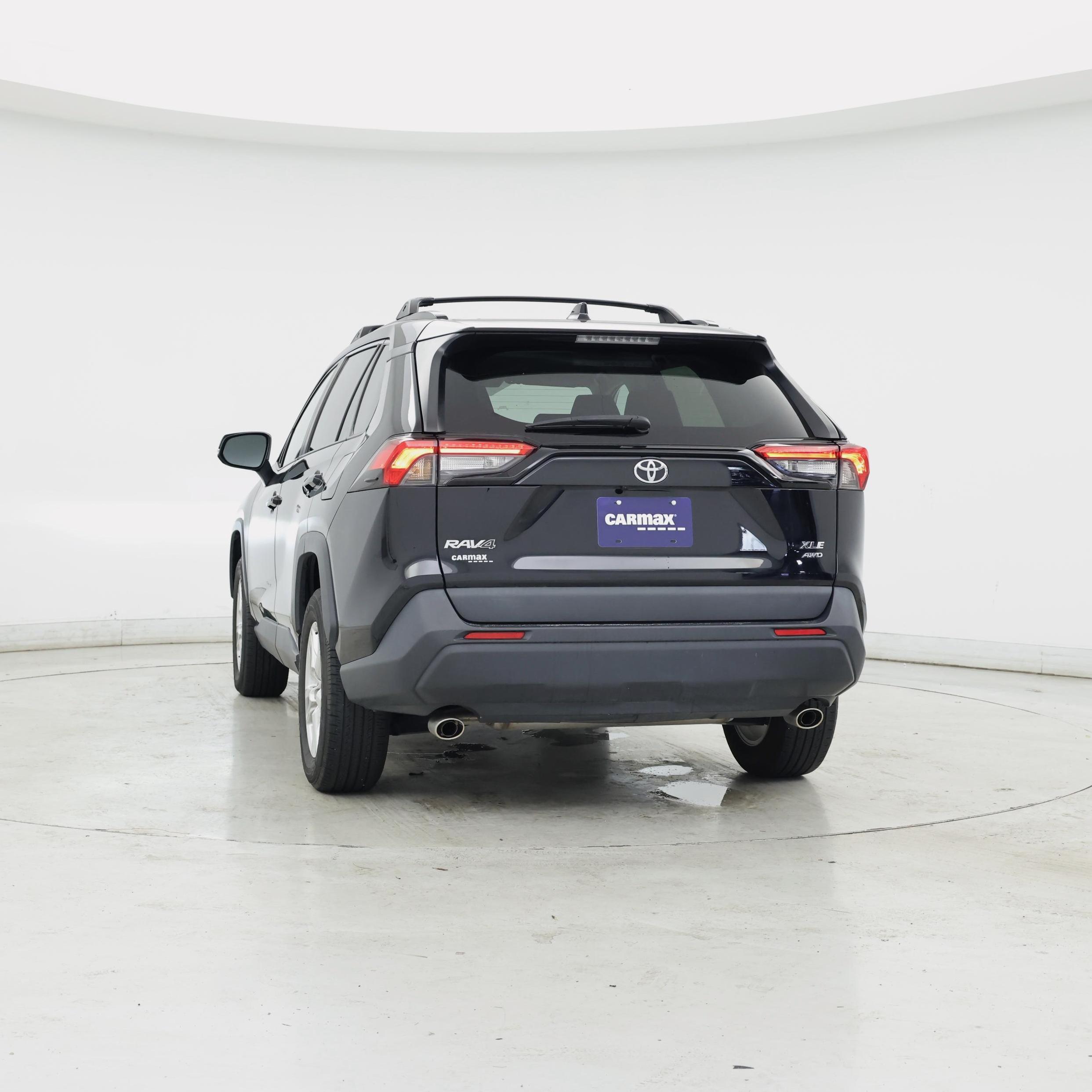 Thumbnail: 2021 Toyota RAV4 - 6
