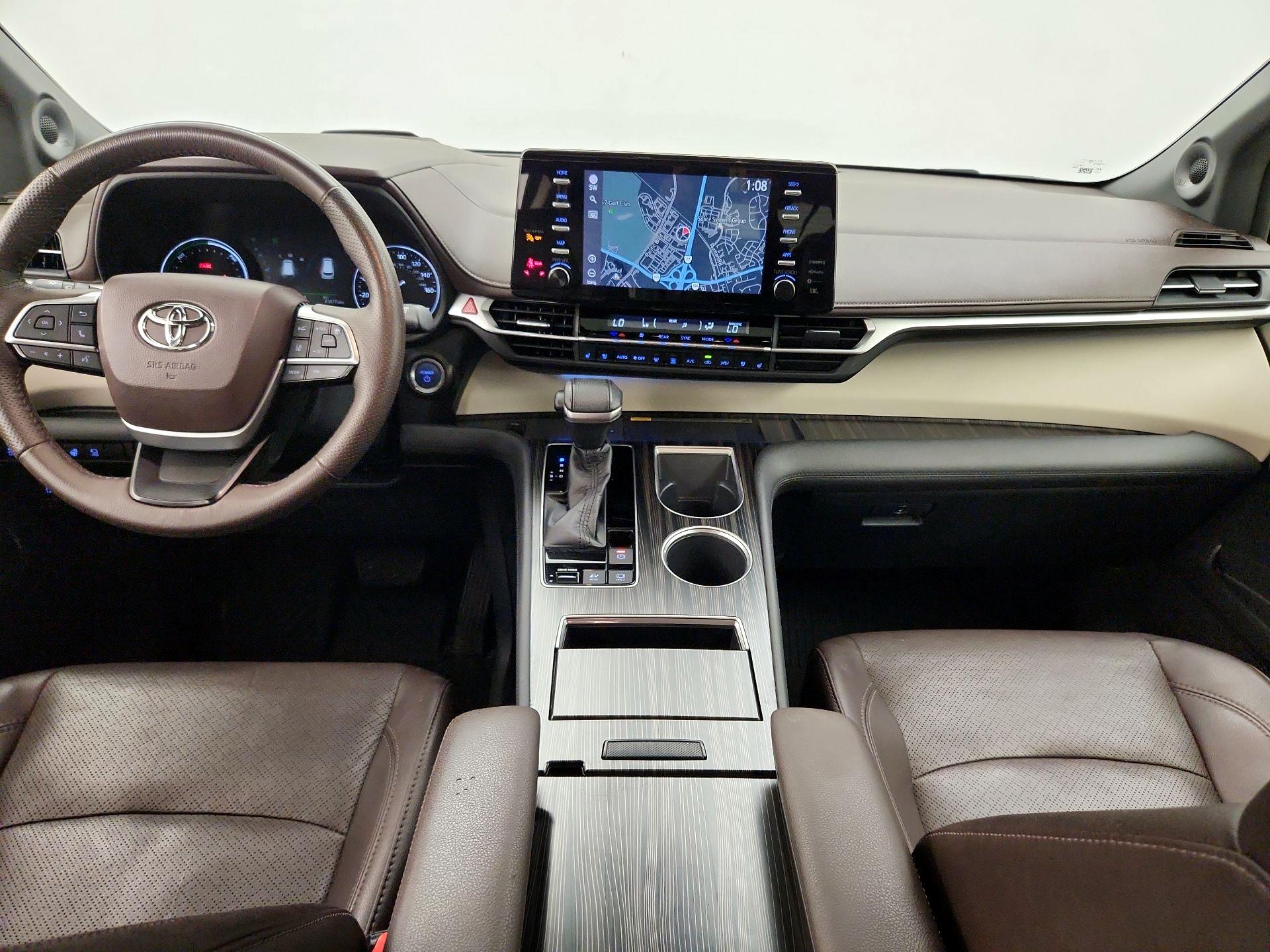 Thumbnail: 2021 Toyota Sienna - 9