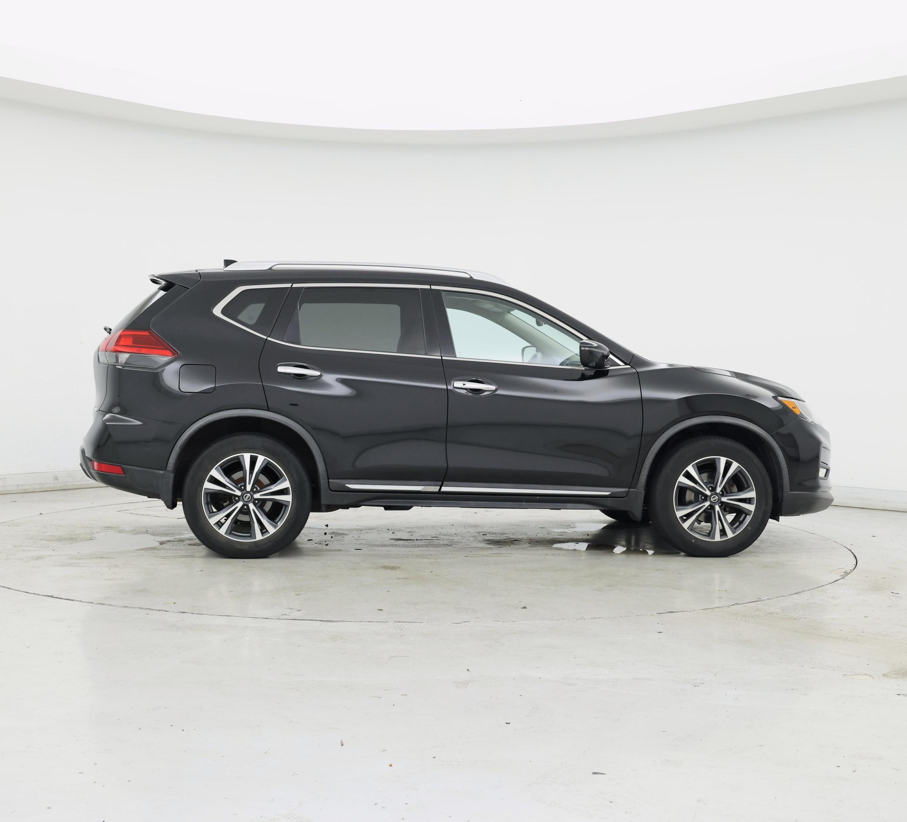 Thumbnail: 2017 Nissan Rogue - 7