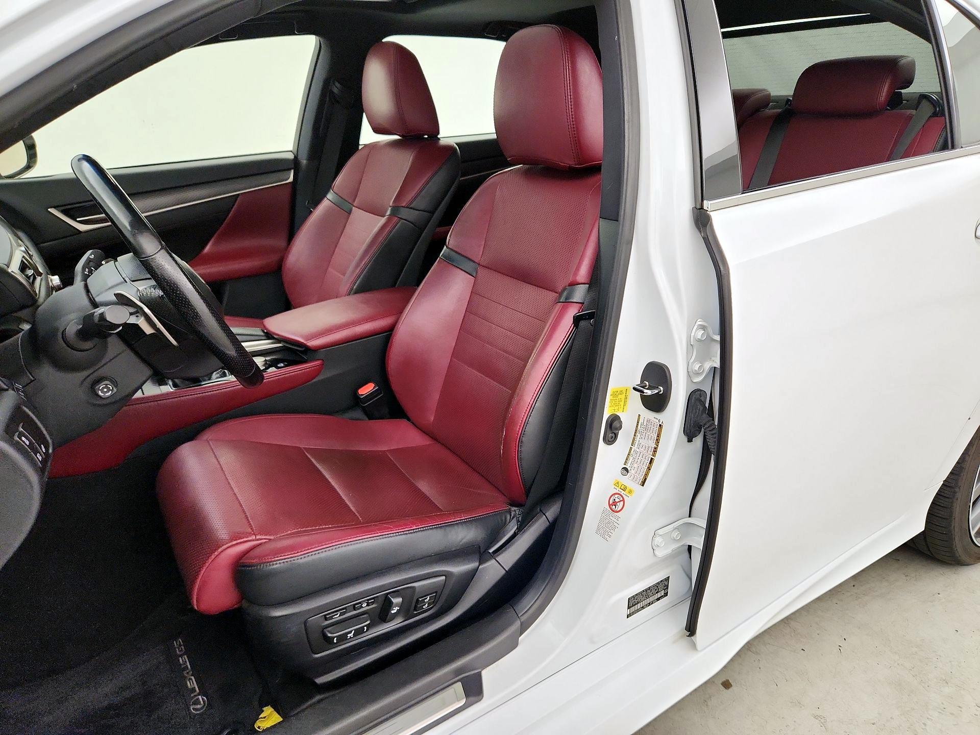 Thumbnail: 2018 Lexus GS - 11