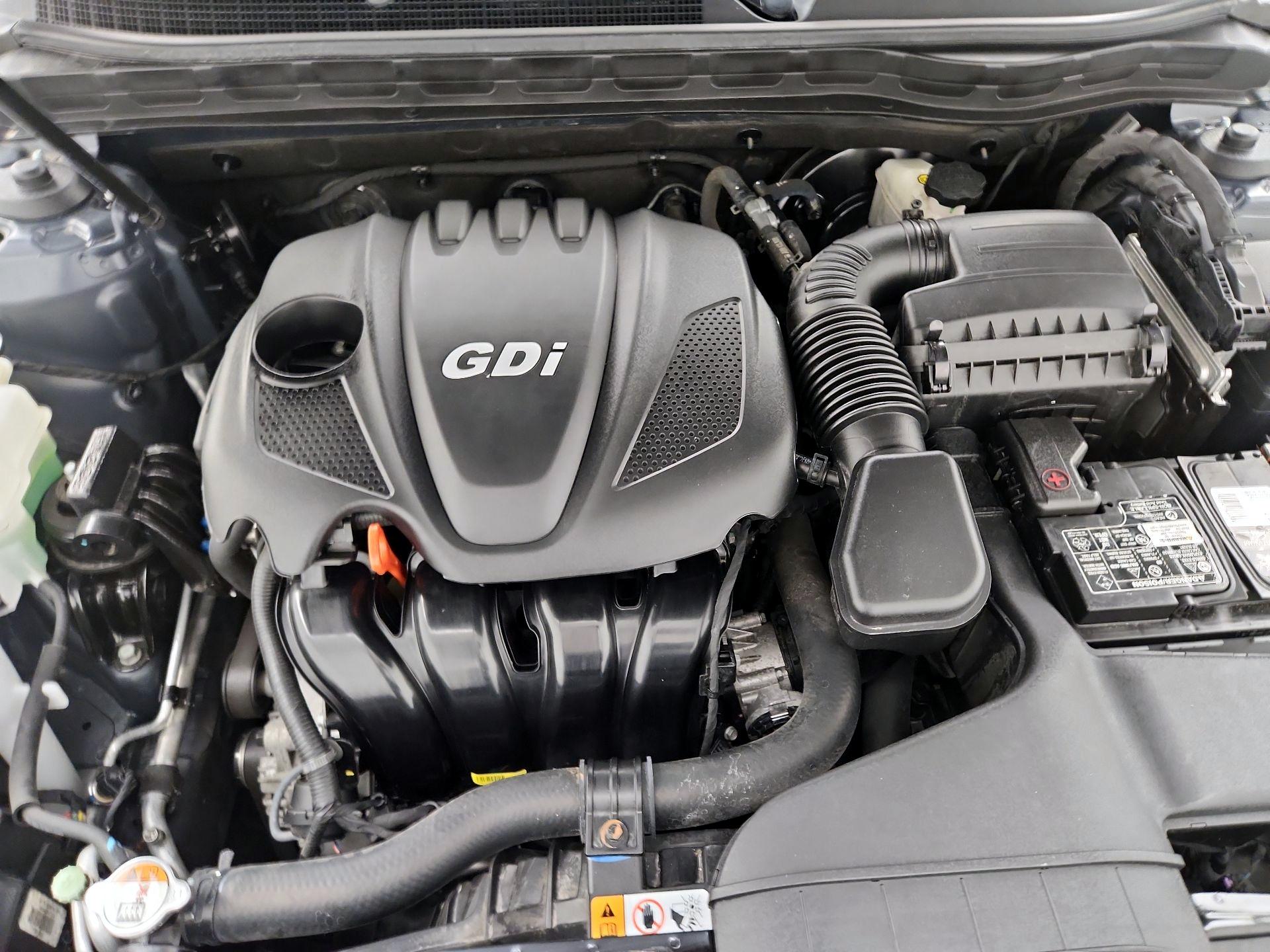 Thumbnail: 2015 Kia Optima - 20
