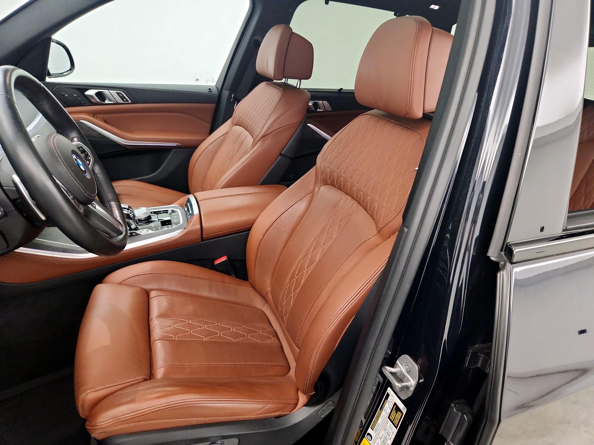 Thumbnail: 2022 BMW X5 - 11