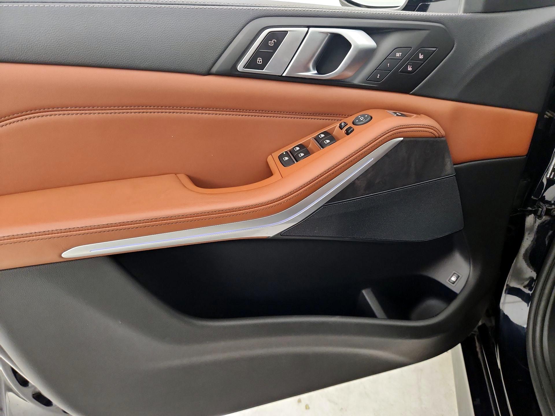 Thumbnail: 2022 BMW X5 - 12