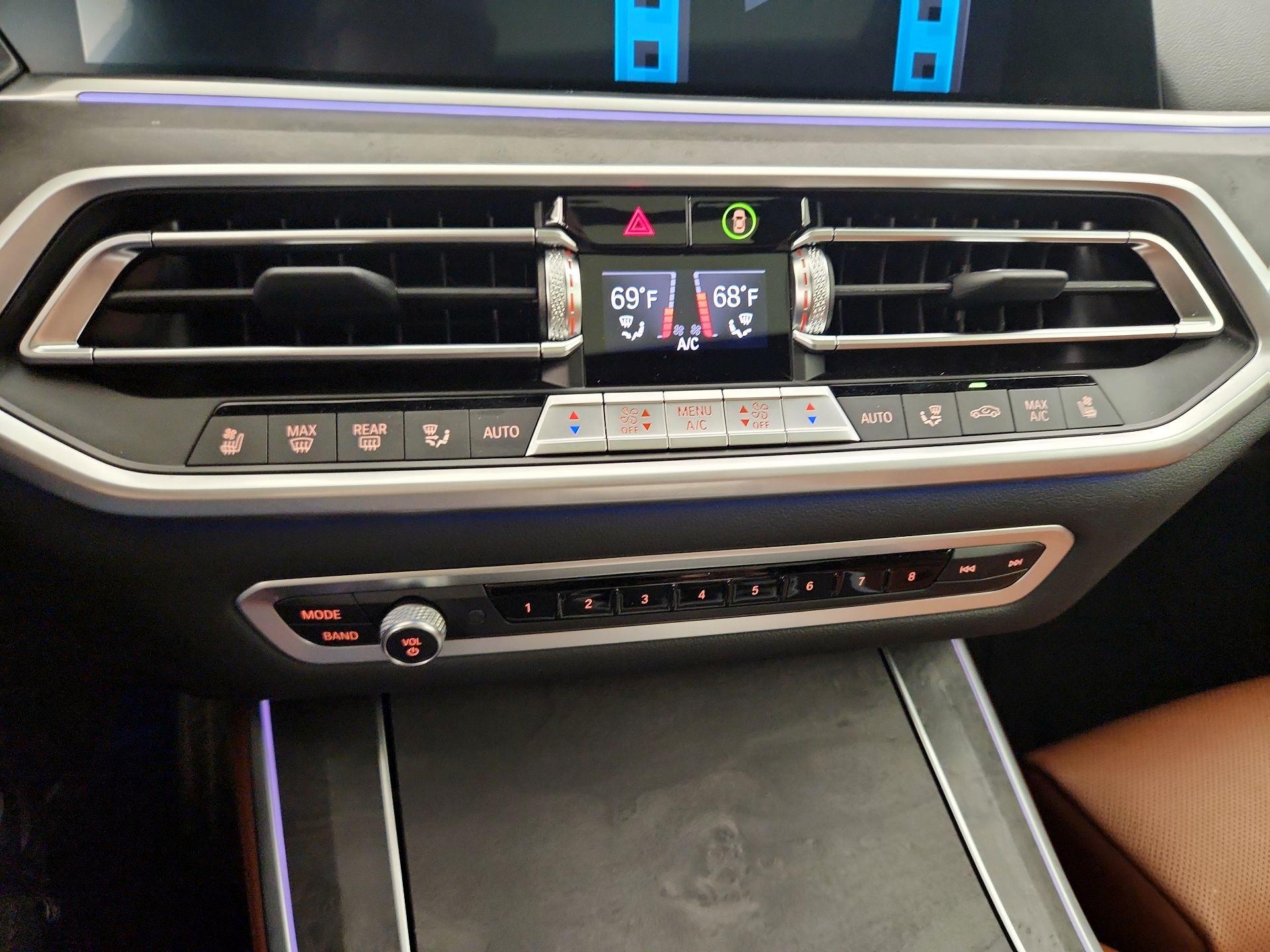 Thumbnail: 2022 BMW X5 - 17