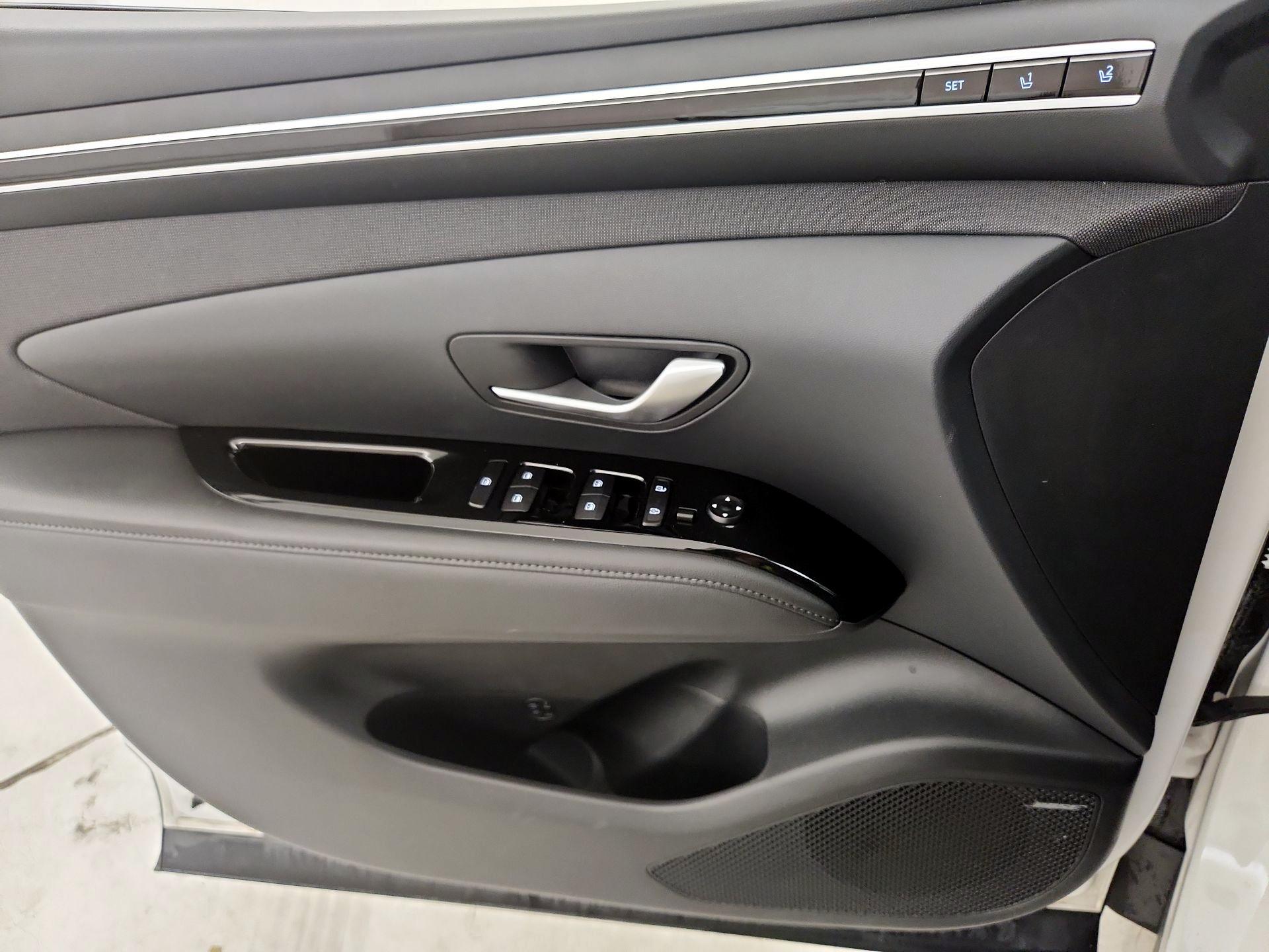 Thumbnail: 2022 Hyundai Tucson - 12
