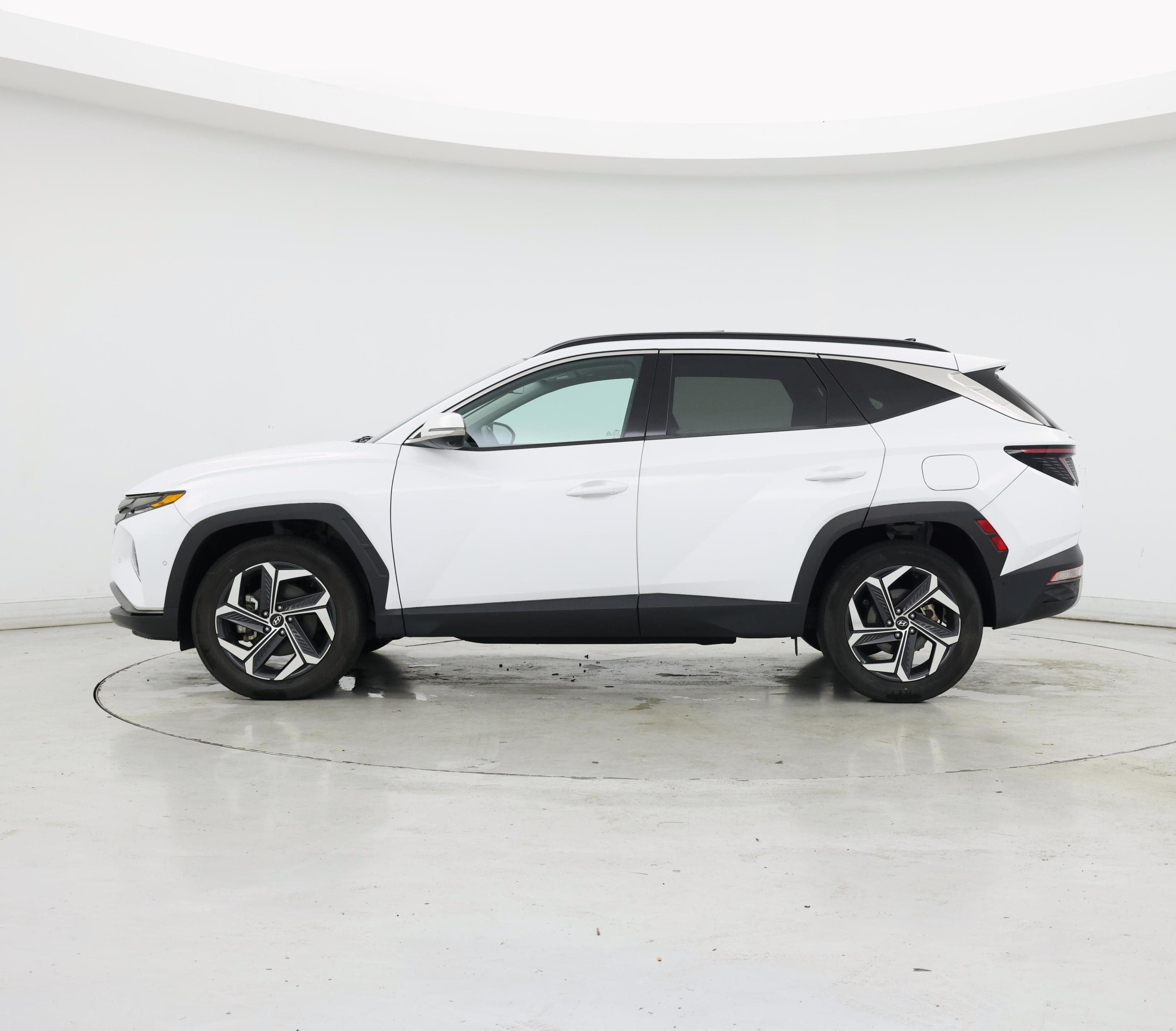 Thumbnail: 2022 Hyundai Tucson - 3