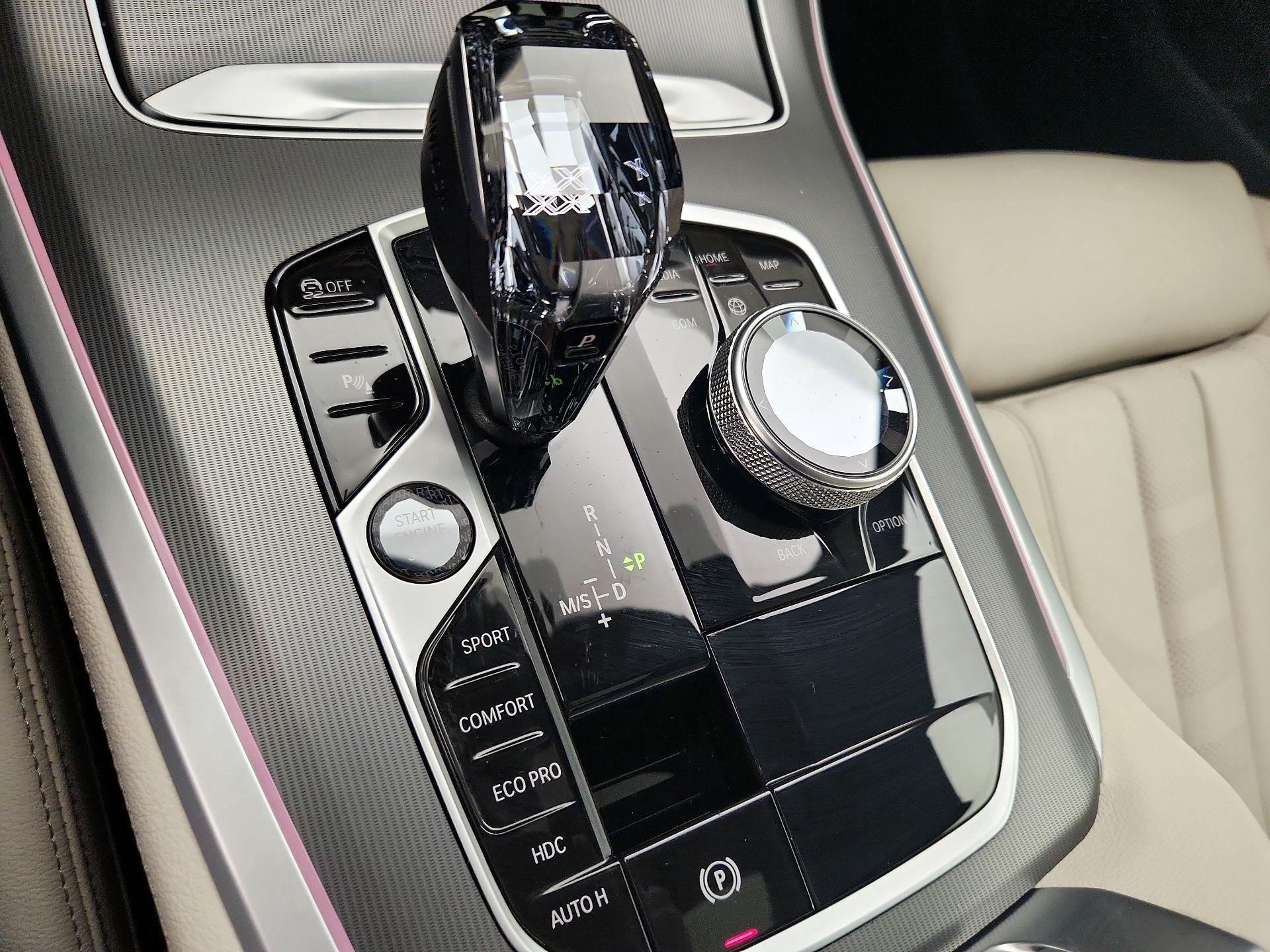 Thumbnail: 2022 BMW X5 - 18