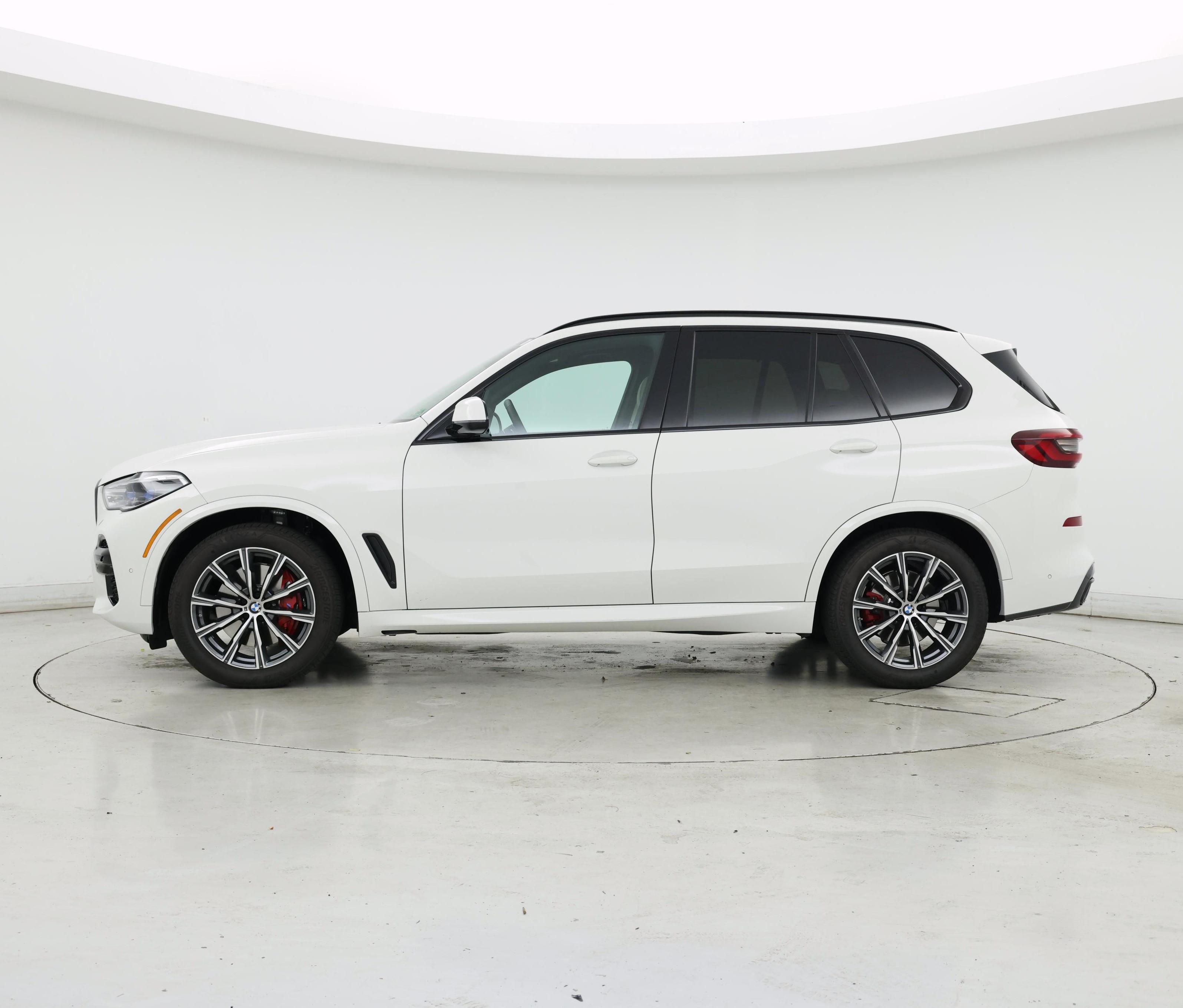 Thumbnail: 2022 BMW X5 - 3