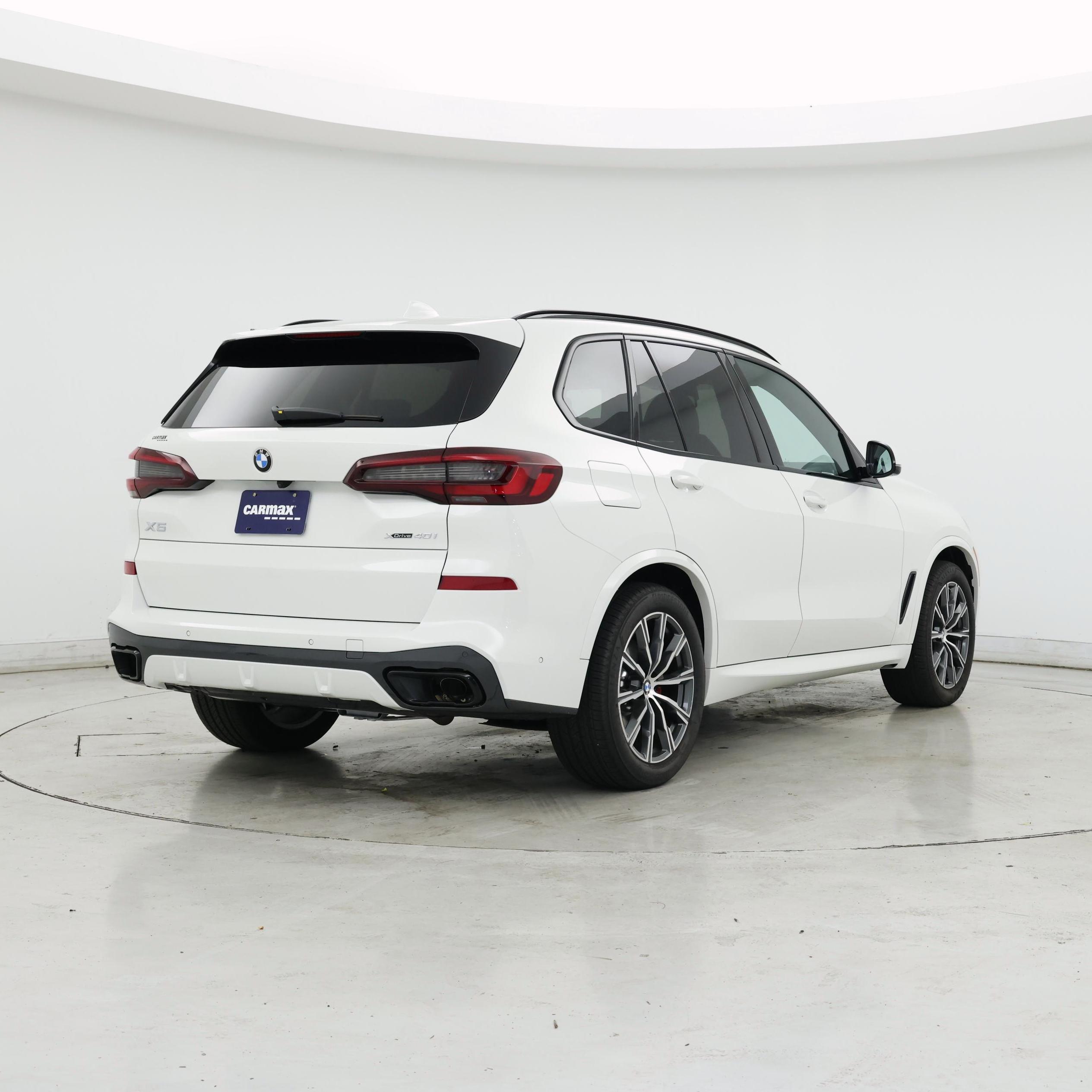 Thumbnail: 2022 BMW X5 - 8