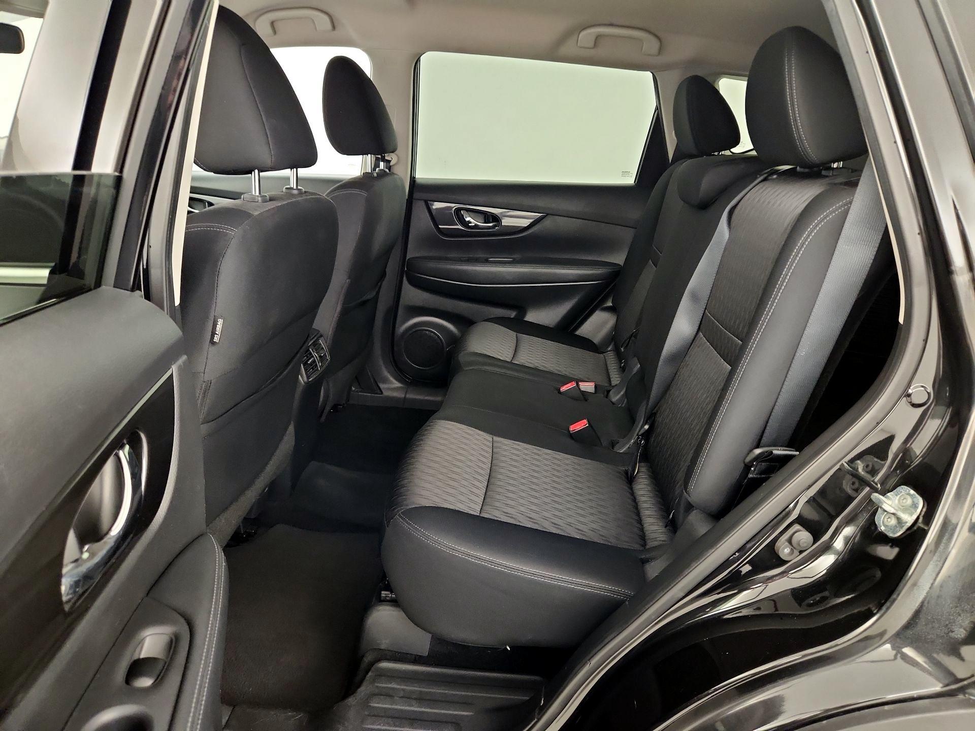 Thumbnail: 2018 Nissan Rogue - 20