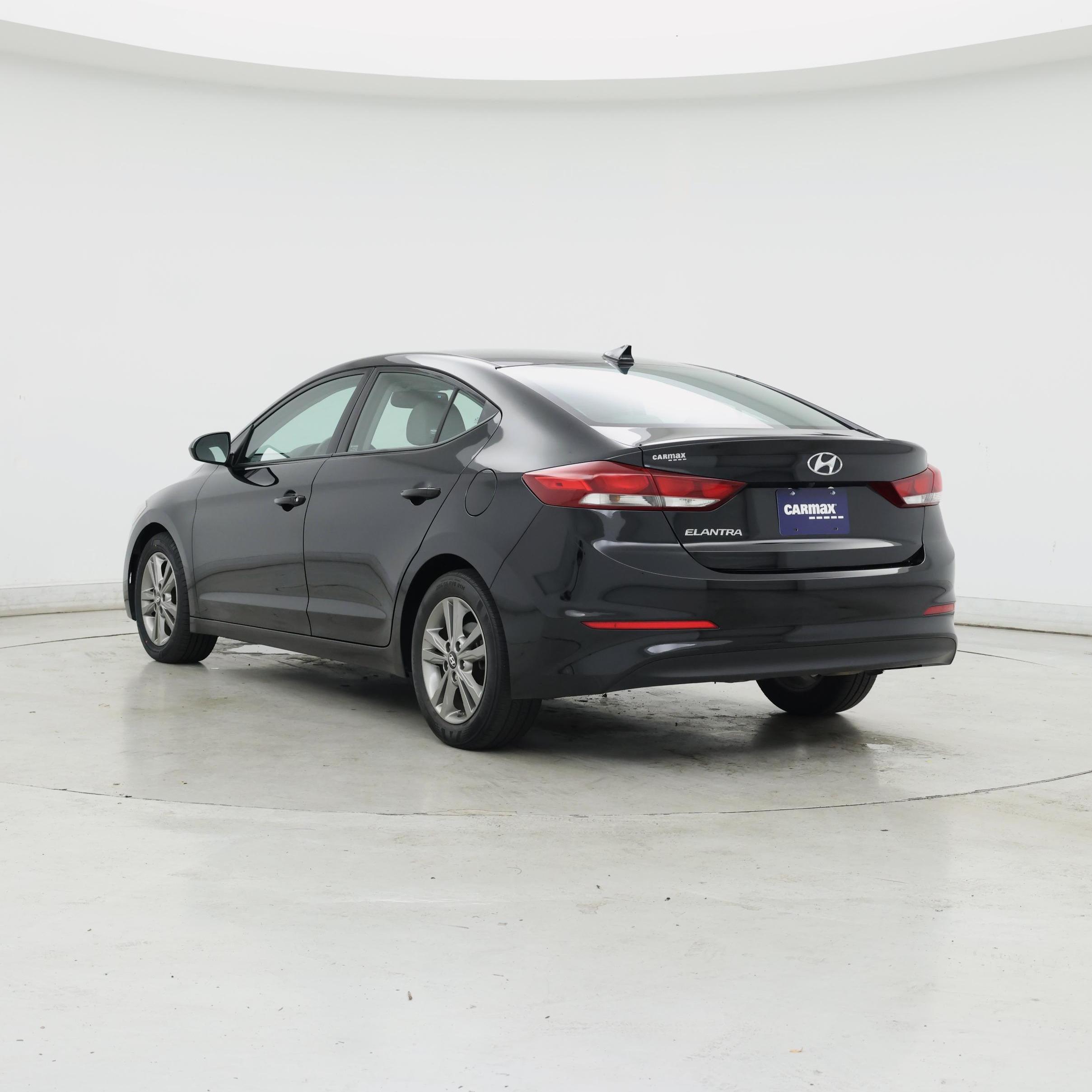 Thumbnail: 2018 Hyundai Elantra - 2